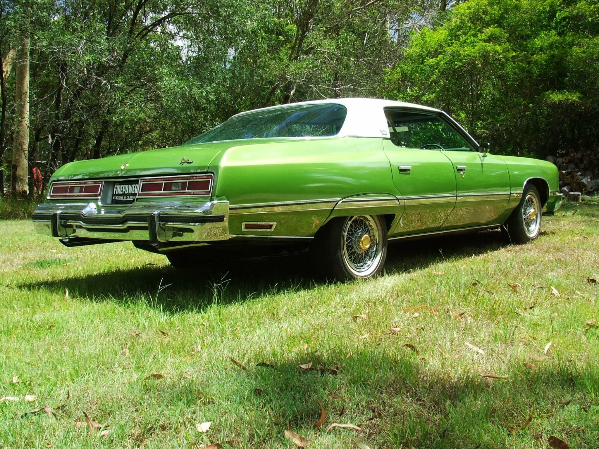 1974 CHEVROLET CAPRICE AUTOMATIC SEDAN