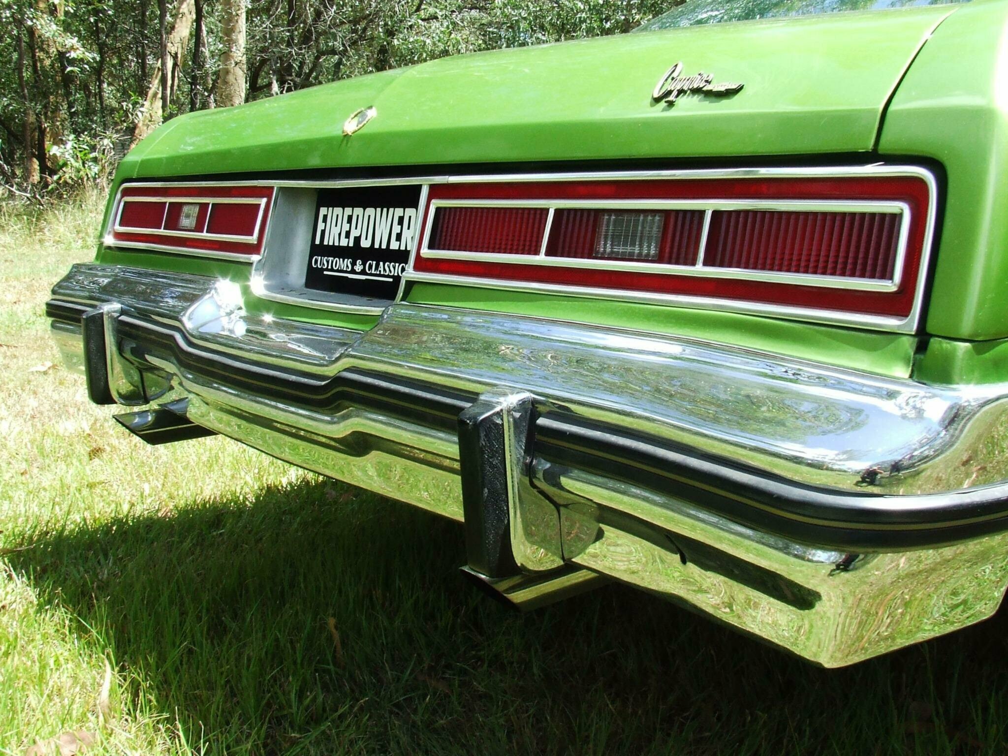 1974 CHEVROLET CAPRICE AUTOMATIC SEDAN