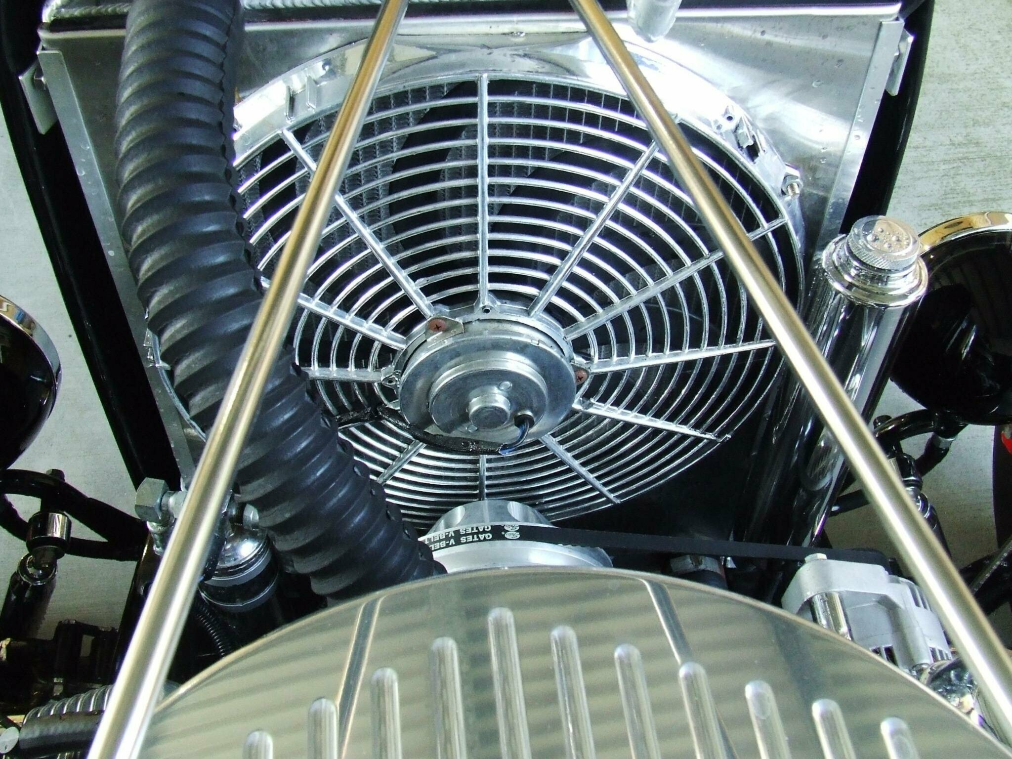 1932 FORD THREE WINDOW TURBO 700 AUTOMATIC COUPE