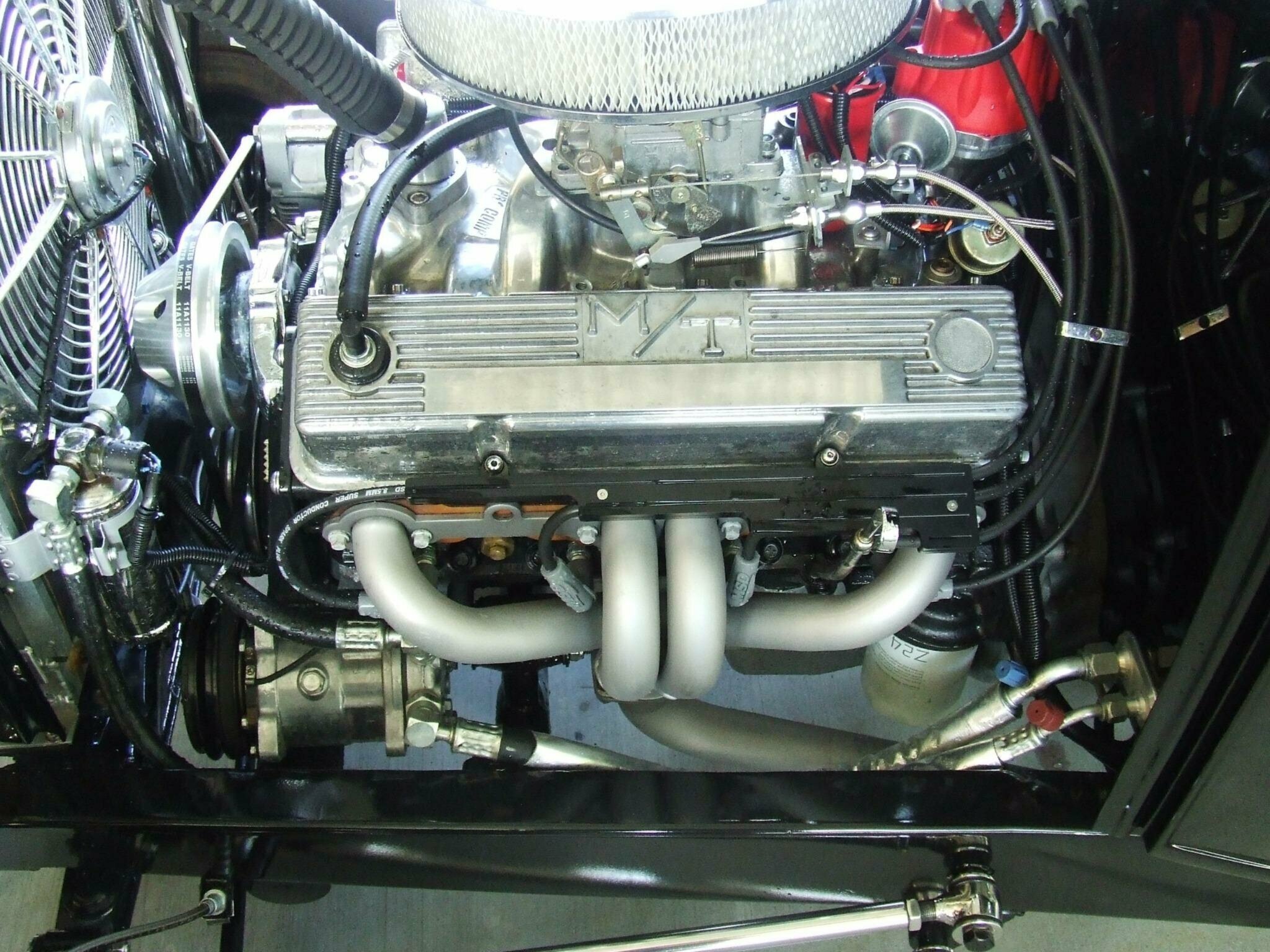 1932 FORD THREE WINDOW TURBO 700 AUTOMATIC COUPE
