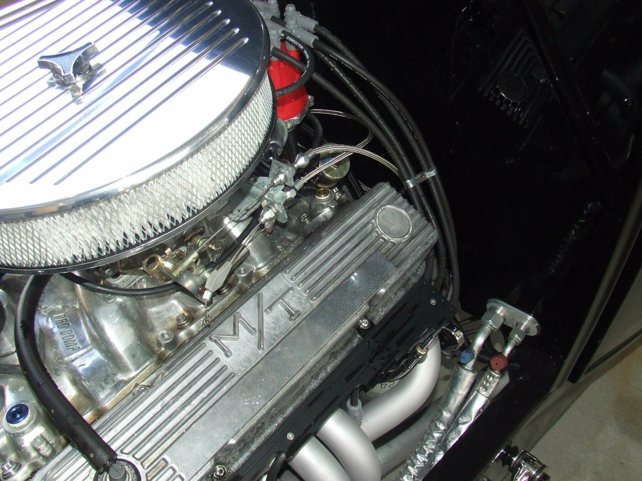 1932 FORD THREE WINDOW TURBO 700 AUTOMATIC COUPE