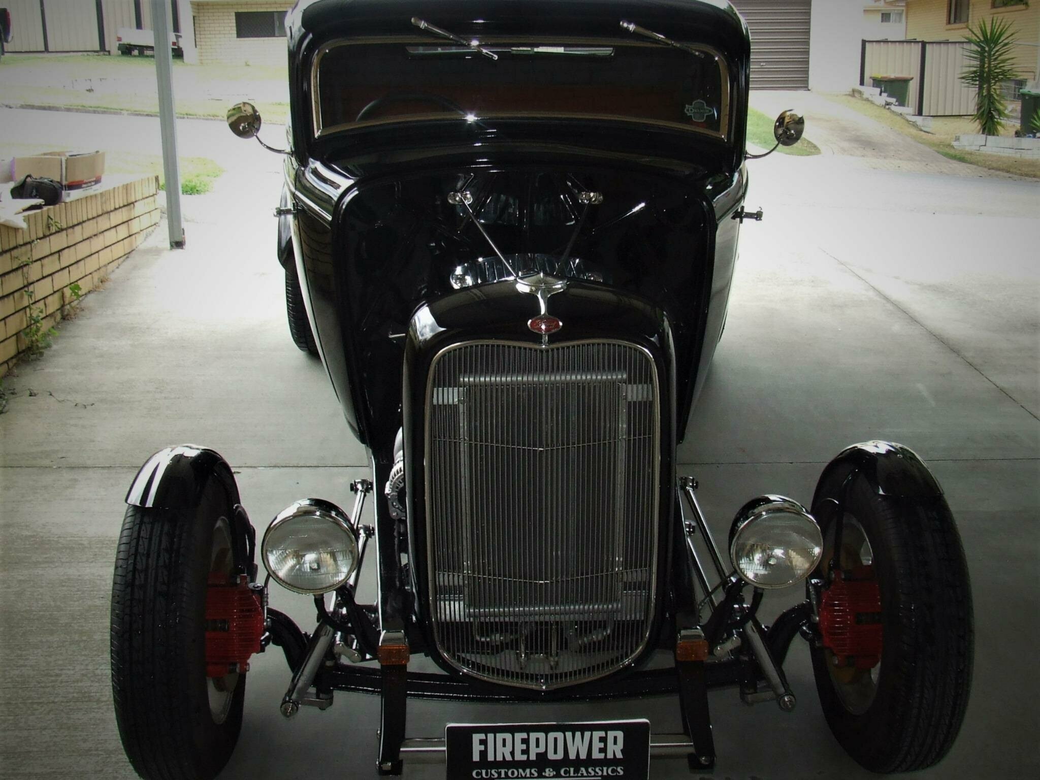1932 FORD THREE WINDOW TURBO 700 AUTOMATIC COUPE