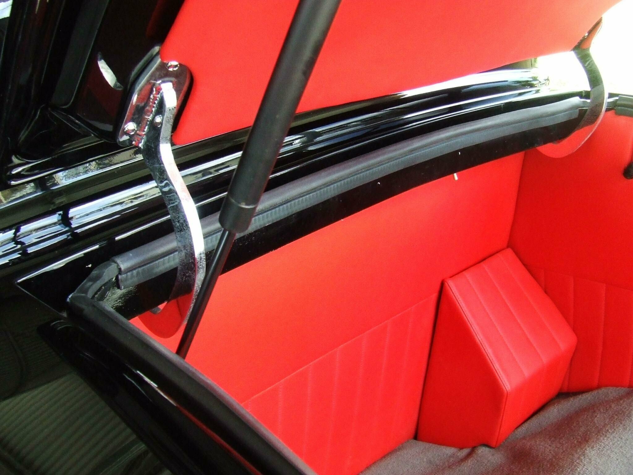1932 FORD THREE WINDOW TURBO 700 AUTOMATIC COUPE