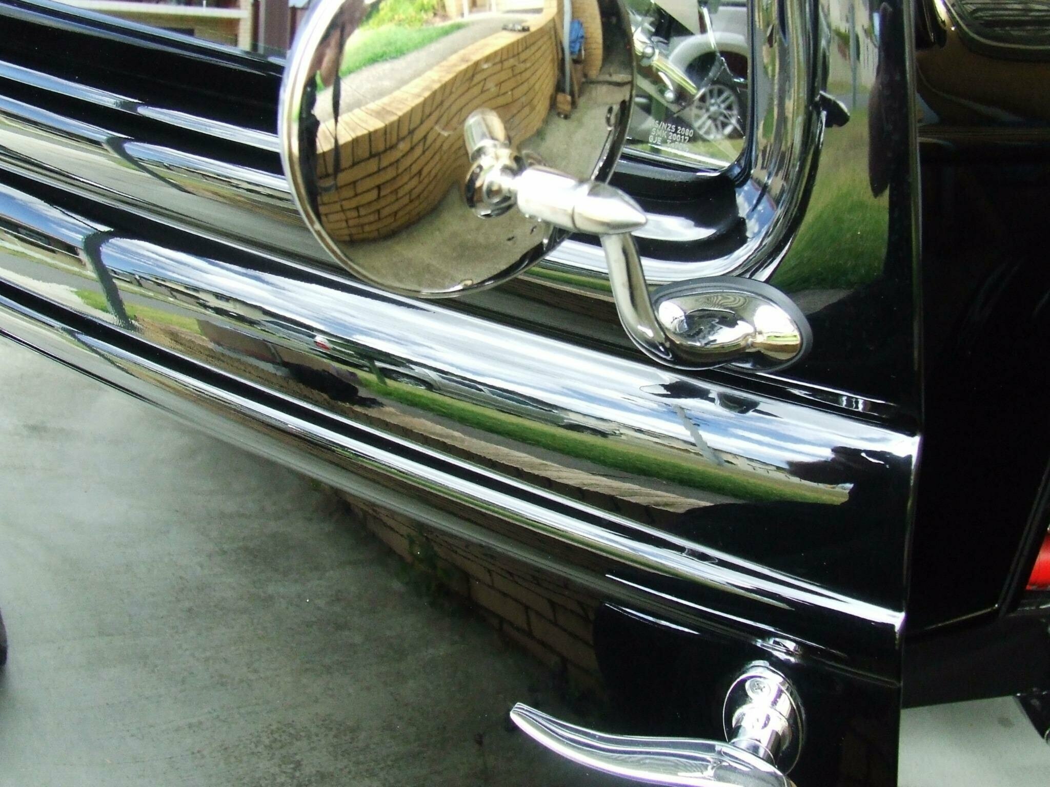 1932 FORD THREE WINDOW TURBO 700 AUTOMATIC COUPE