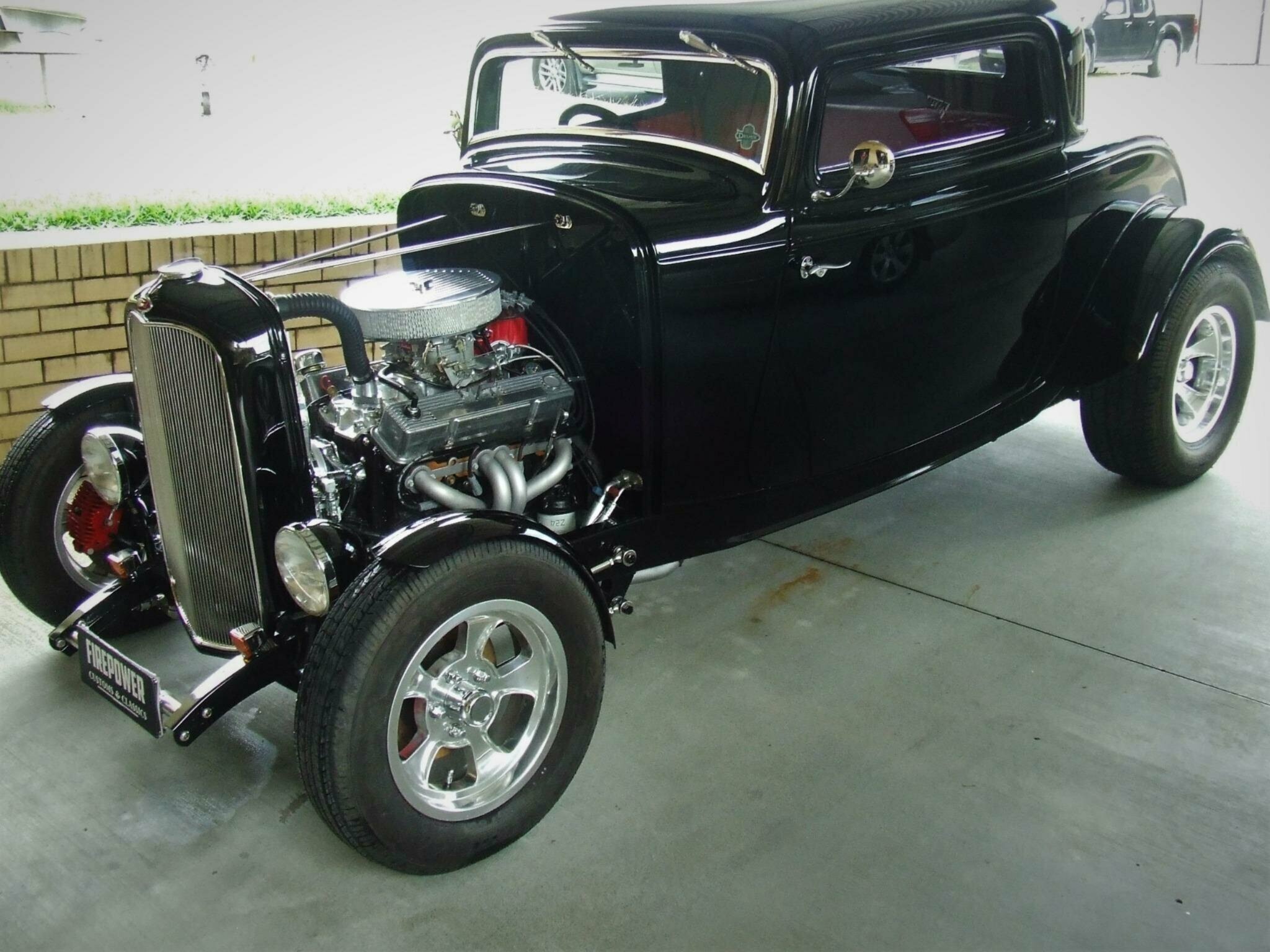 1932 FORD THREE WINDOW TURBO 700 AUTOMATIC COUPE