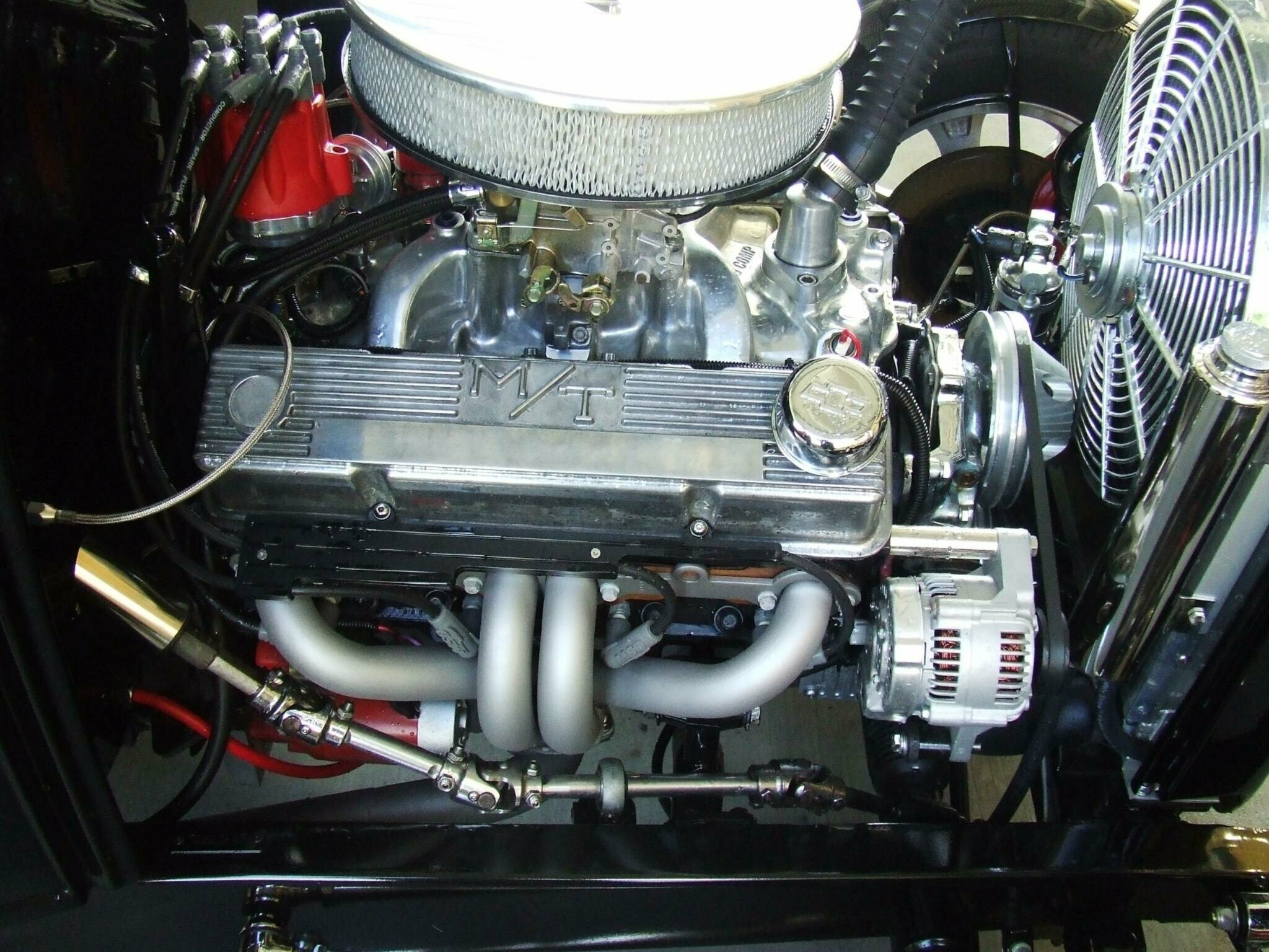 1932 FORD THREE WINDOW TURBO 700 AUTOMATIC COUPE