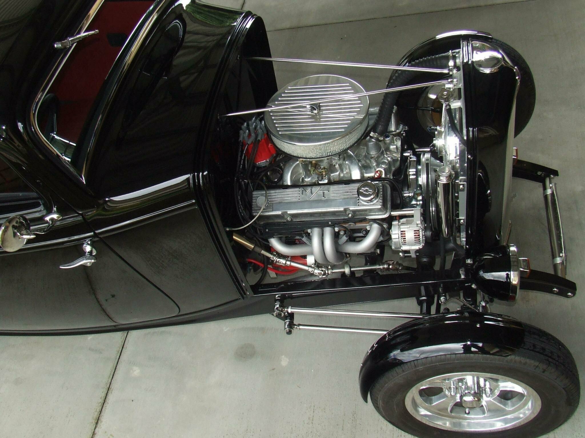 1932 FORD THREE WINDOW TURBO 700 AUTOMATIC COUPE