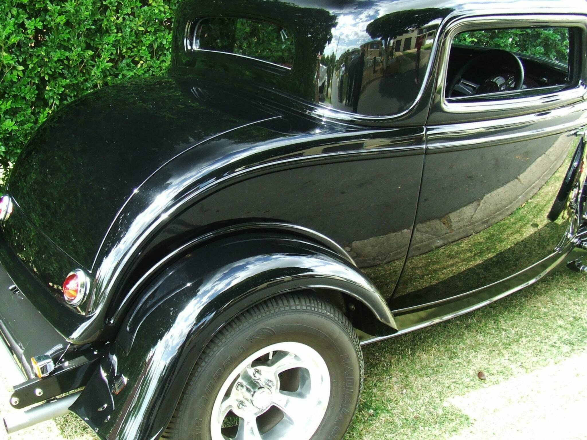 1932 FORD THREE WINDOW TURBO 700 AUTOMATIC COUPE