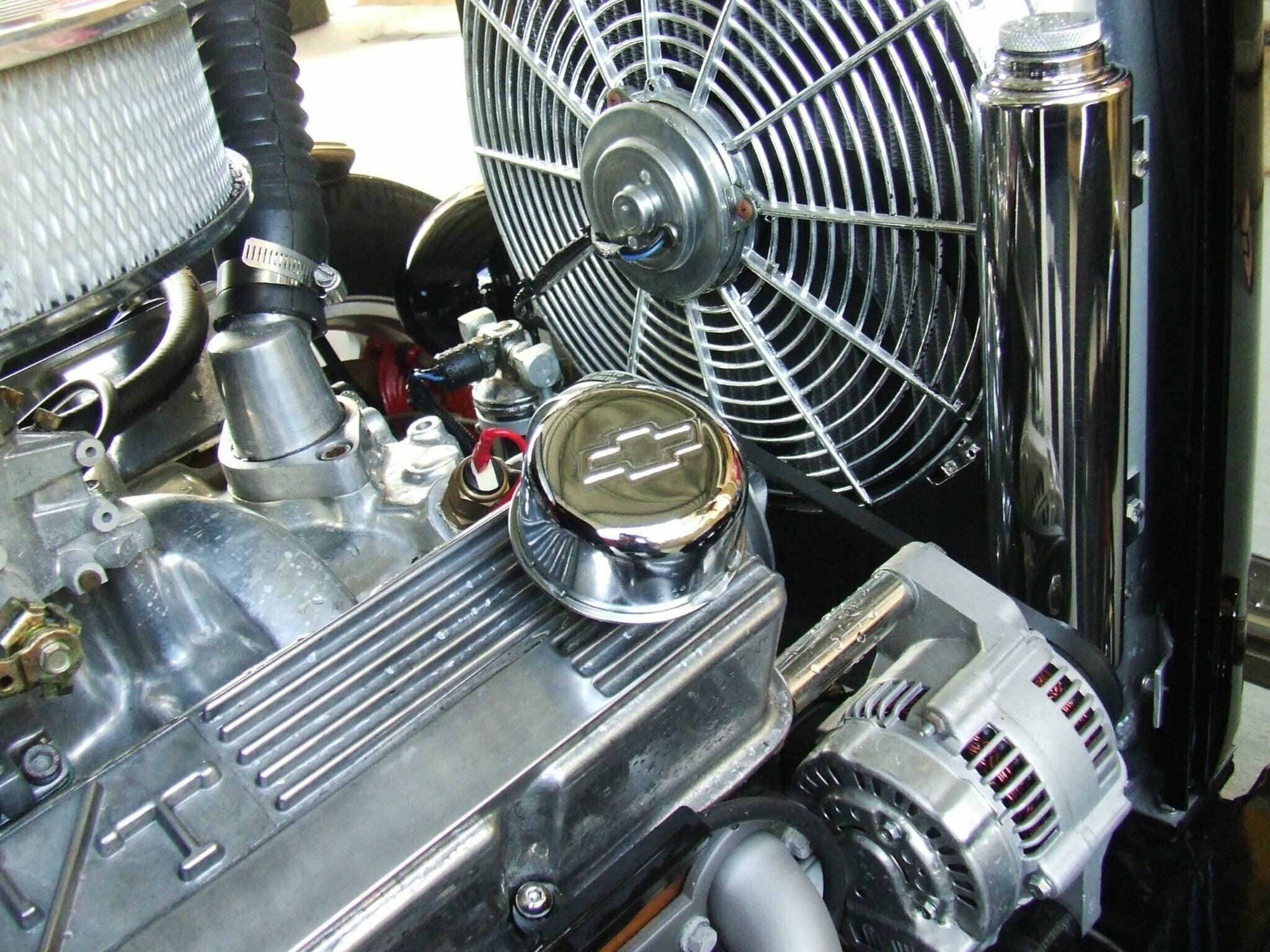 1932 FORD THREE WINDOW TURBO 700 AUTOMATIC COUPE