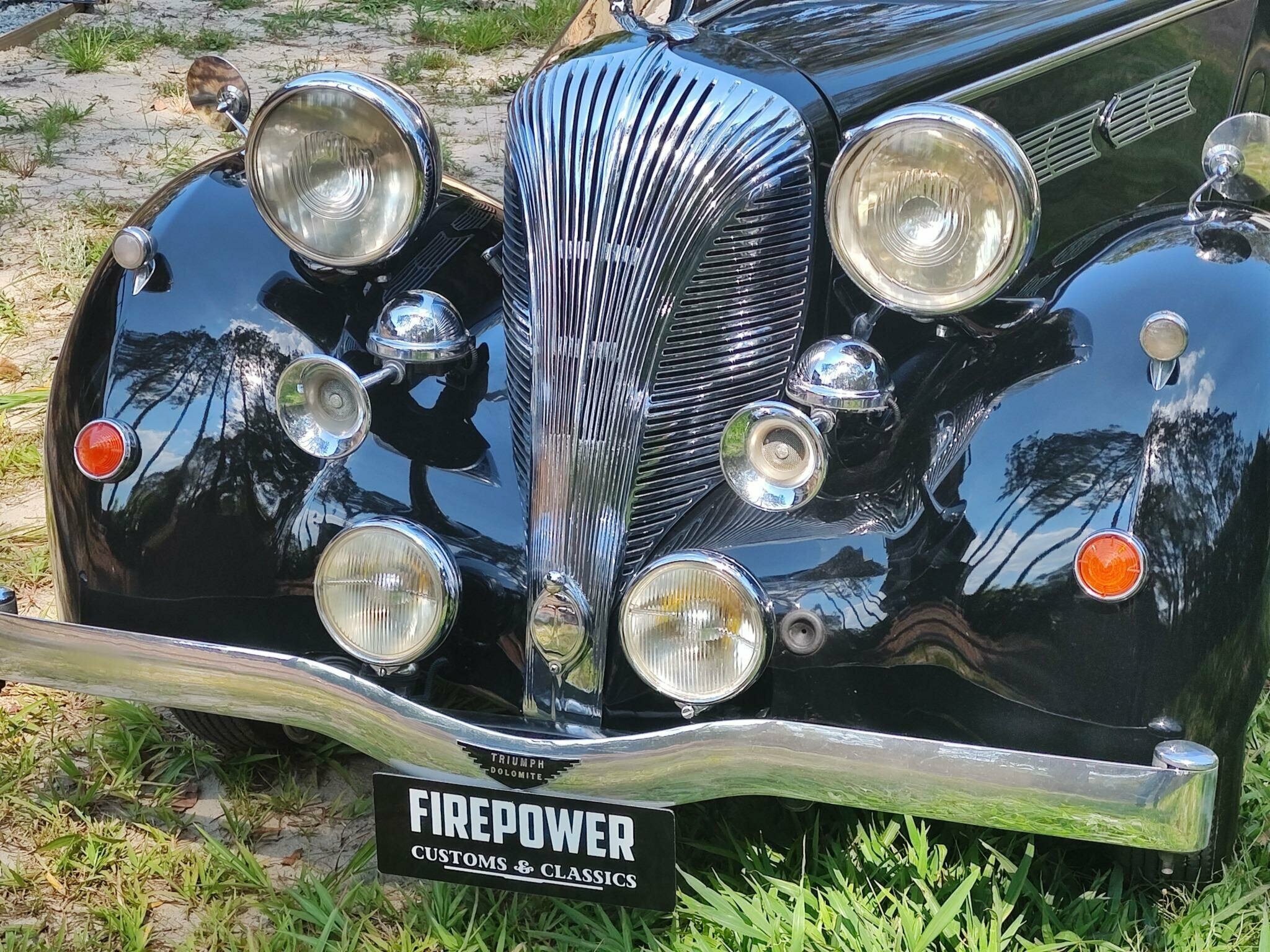 1938 TRIUMPH DOLOMITE 4 SPEED MANUAL SPORTS SALOON