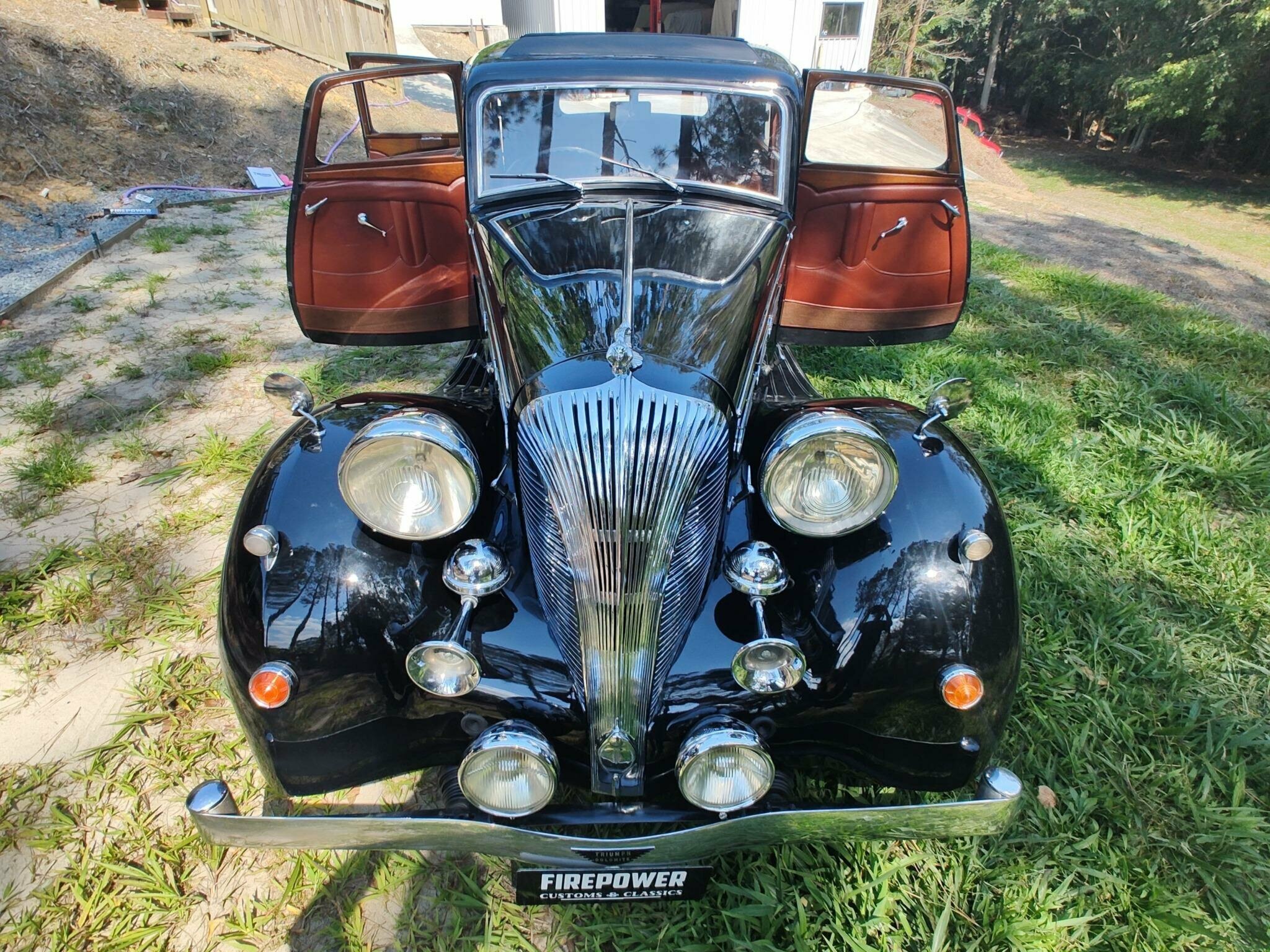 1938 TRIUMPH DOLOMITE 4 SPEED MANUAL SPORTS SALOON