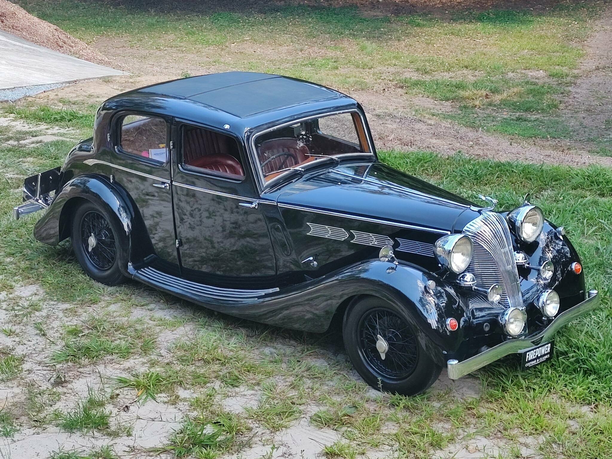 1938 TRIUMPH DOLOMITE 4 SPEED MANUAL SPORTS SALOON