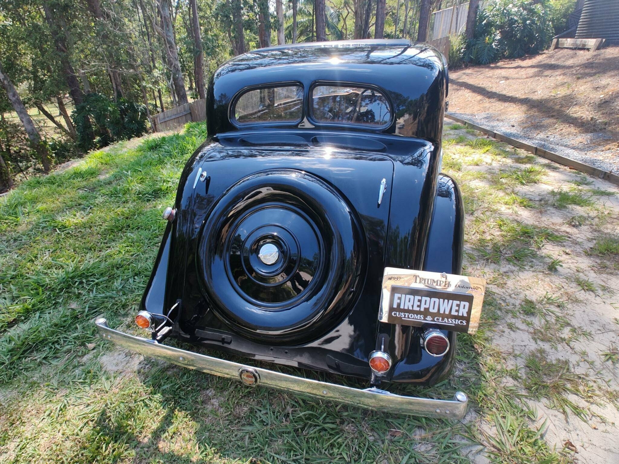 1938 TRIUMPH DOLOMITE 4 SPEED MANUAL SPORTS SALOON