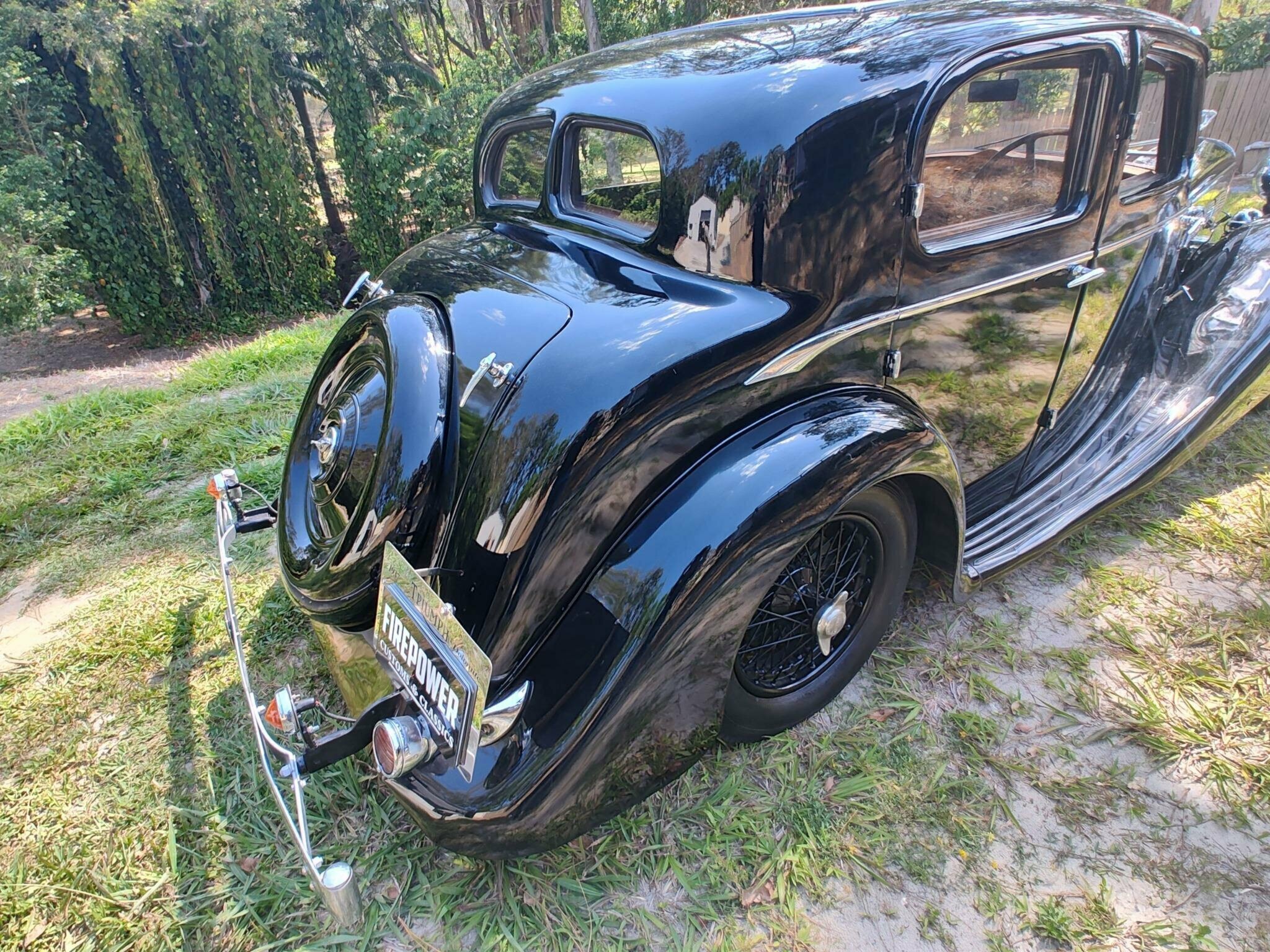 1938 TRIUMPH DOLOMITE 4 SPEED MANUAL SPORTS SALOON