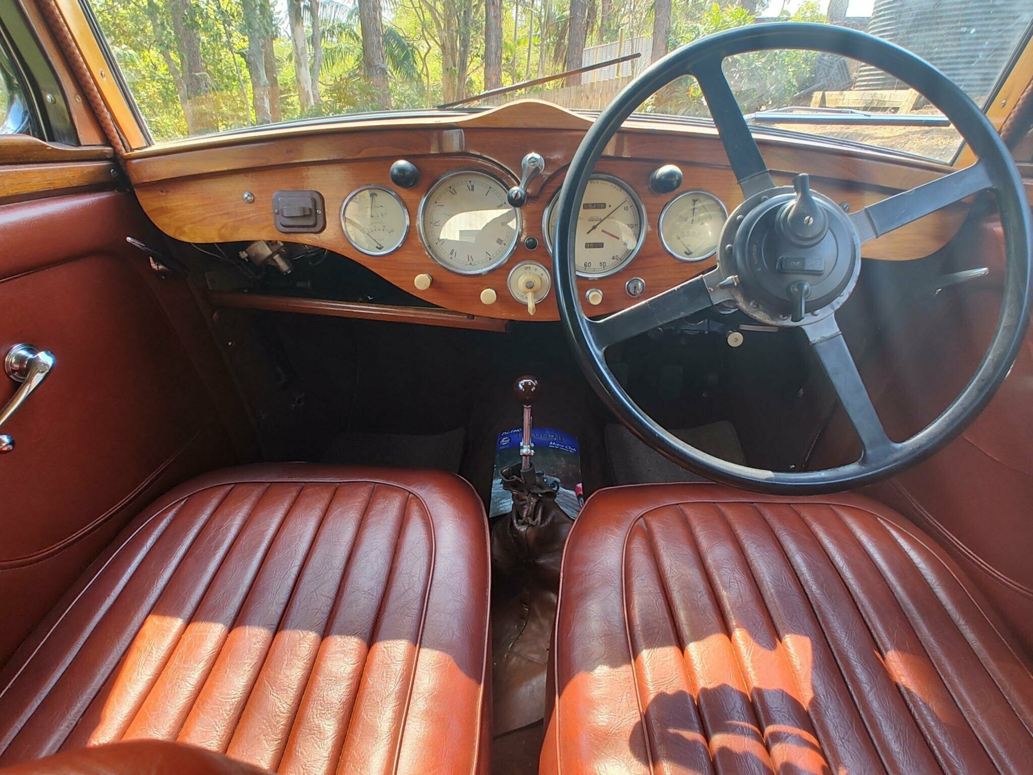 1938 TRIUMPH DOLOMITE 4 SPEED MANUAL SPORTS SALOON