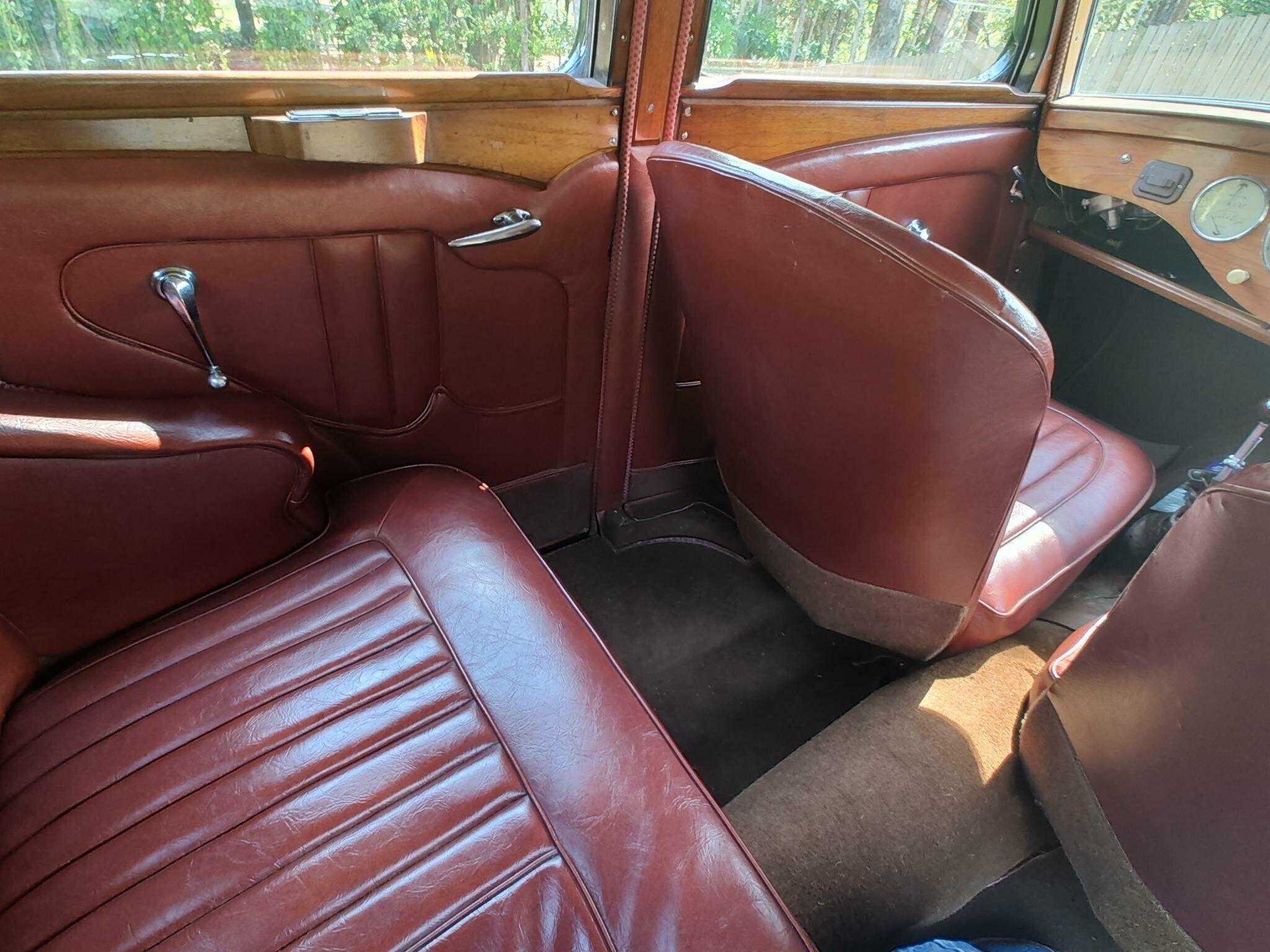 1938 TRIUMPH DOLOMITE 4 SPEED MANUAL SPORTS SALOON