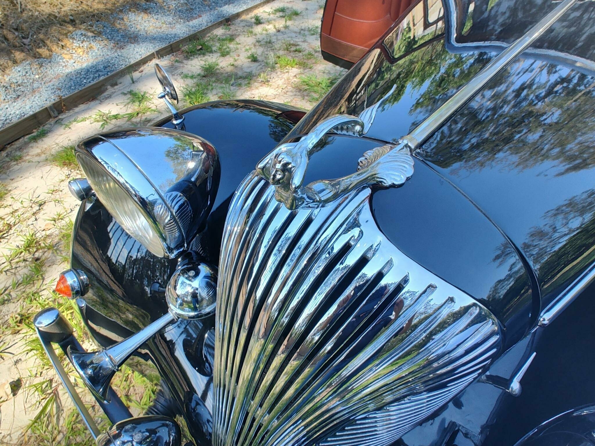 1938 TRIUMPH DOLOMITE 4 SPEED MANUAL SPORTS SALOON