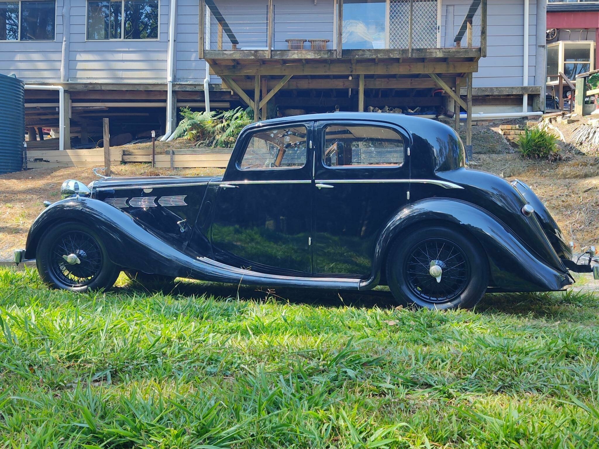 1938 TRIUMPH DOLOMITE 4 SPEED MANUAL SPORTS SALOON