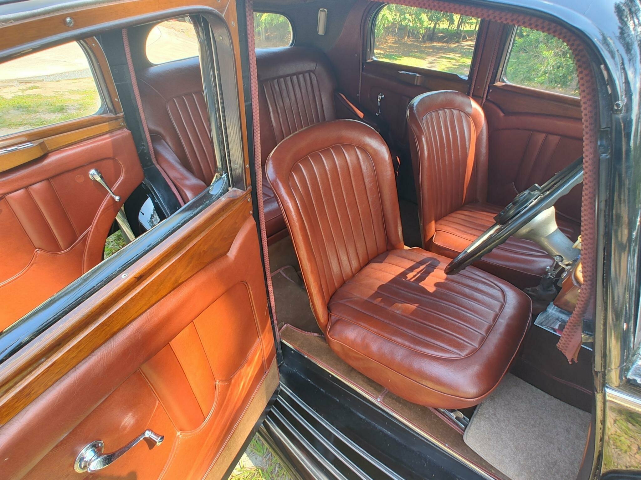 1938 TRIUMPH DOLOMITE 4 SPEED MANUAL SPORTS SALOON