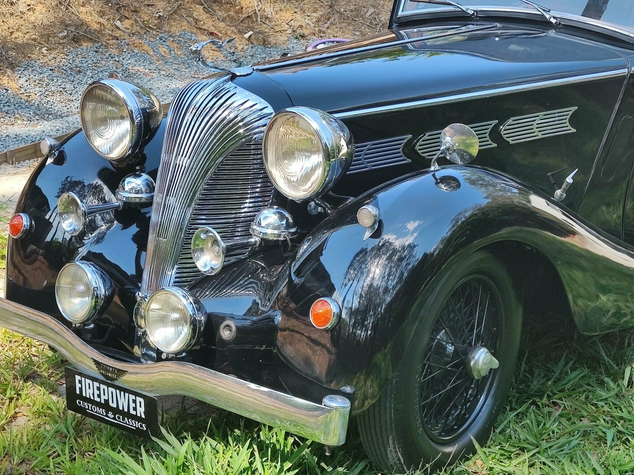 1938 TRIUMPH DOLOMITE 4 SPEED MANUAL SPORTS SALOON