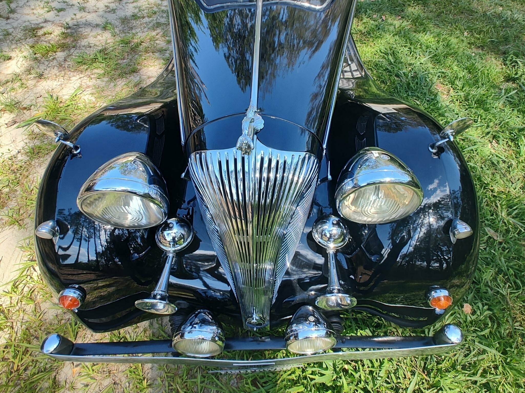 1938 TRIUMPH DOLOMITE 4 SPEED MANUAL SPORTS SALOON