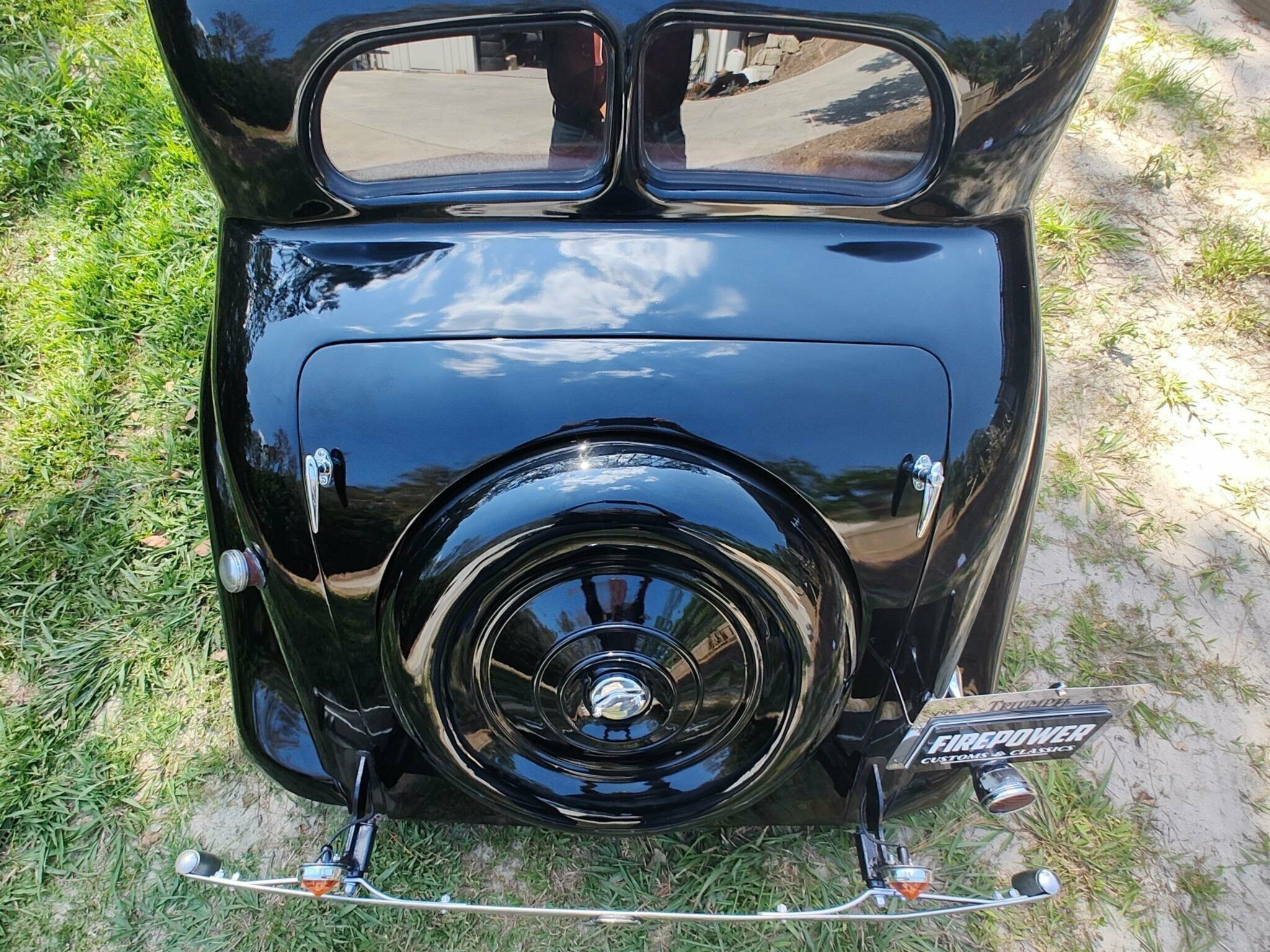 1938 TRIUMPH DOLOMITE 4 SPEED MANUAL SPORTS SALOON