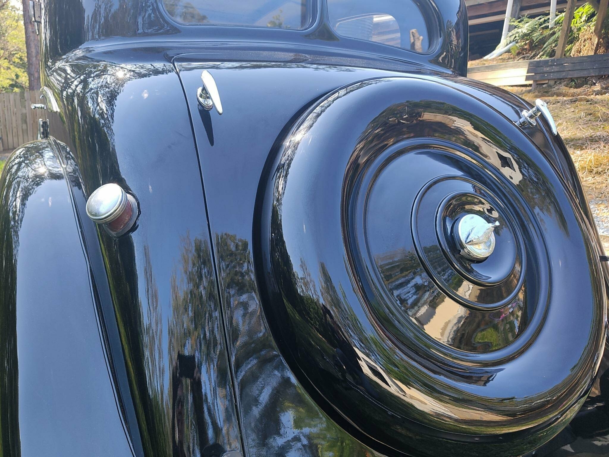 1938 TRIUMPH DOLOMITE 4 SPEED MANUAL SPORTS SALOON