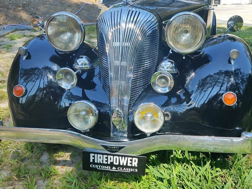 1938 TRIUMPH DOLOMITE 4 SPEED MANUAL SPORTS SALOON