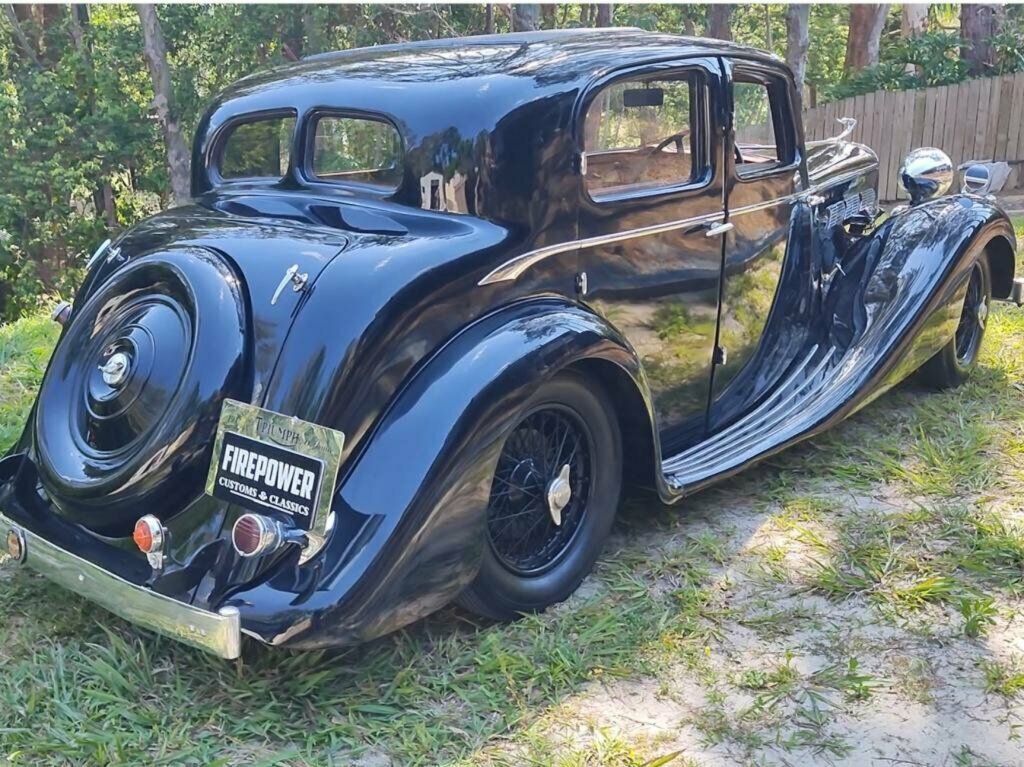1938 TRIUMPH DOLOMITE 4 SPEED MANUAL SPORTS SALOON