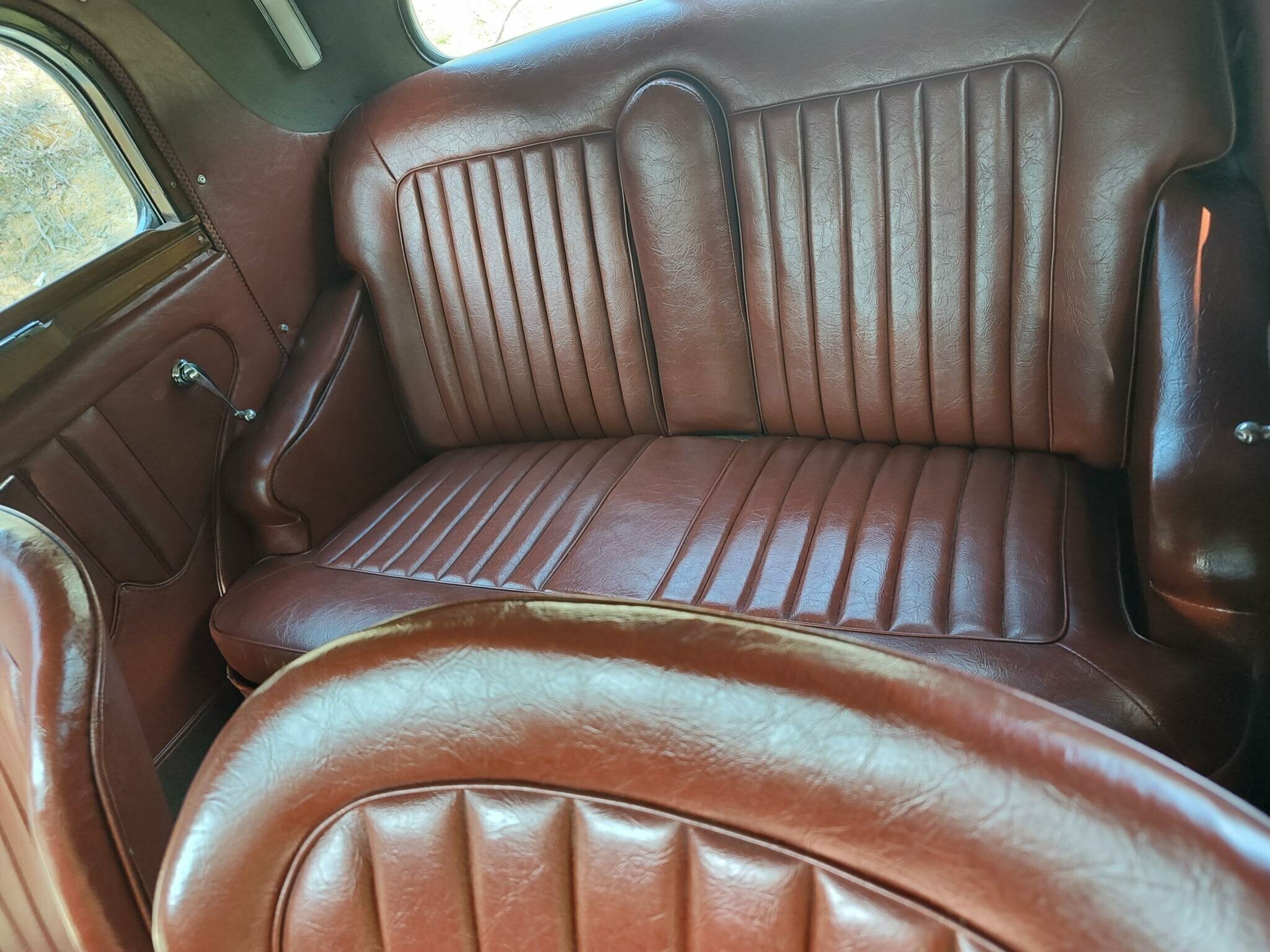 1938 TRIUMPH DOLOMITE 4 SPEED MANUAL SPORTS SALOON