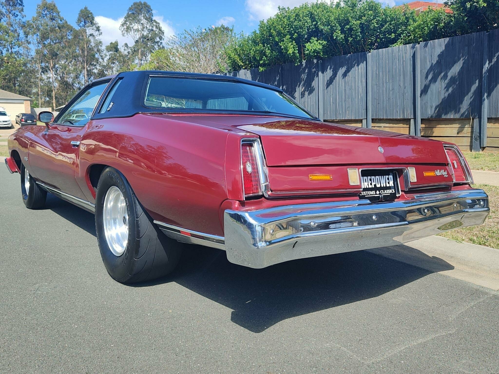 1974 CHEVROLET MONTE CARLO LANDAU AUTOMATIC SEDAN