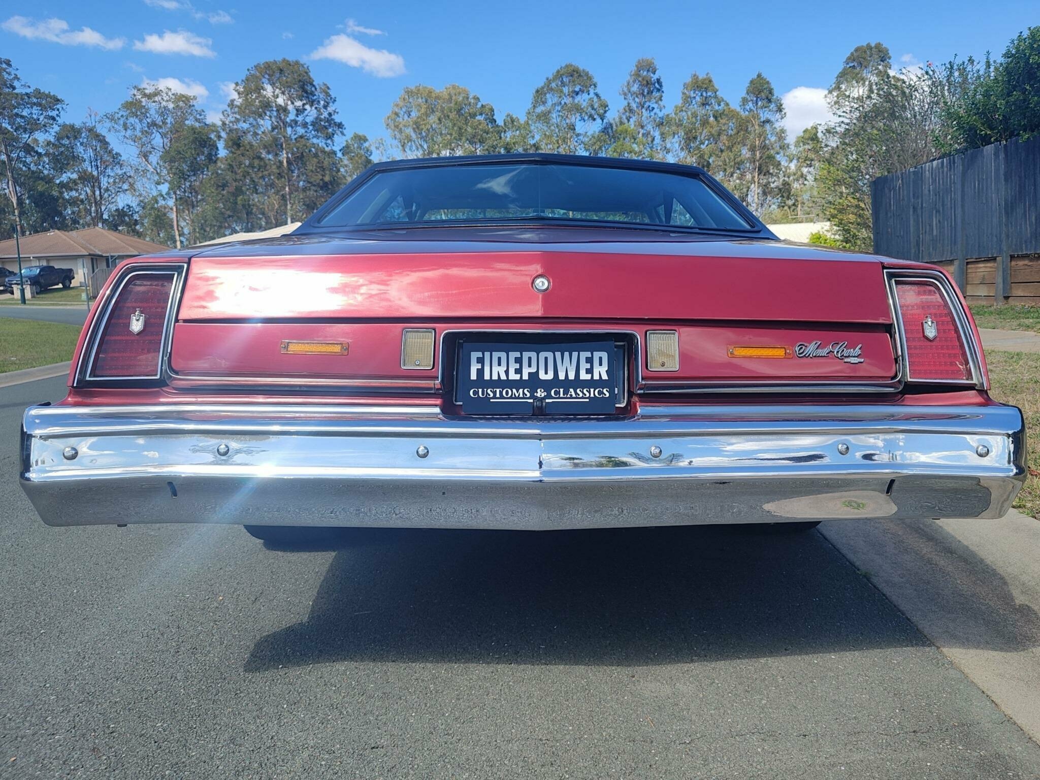 1974 CHEVROLET MONTE CARLO LANDAU AUTOMATIC SEDAN