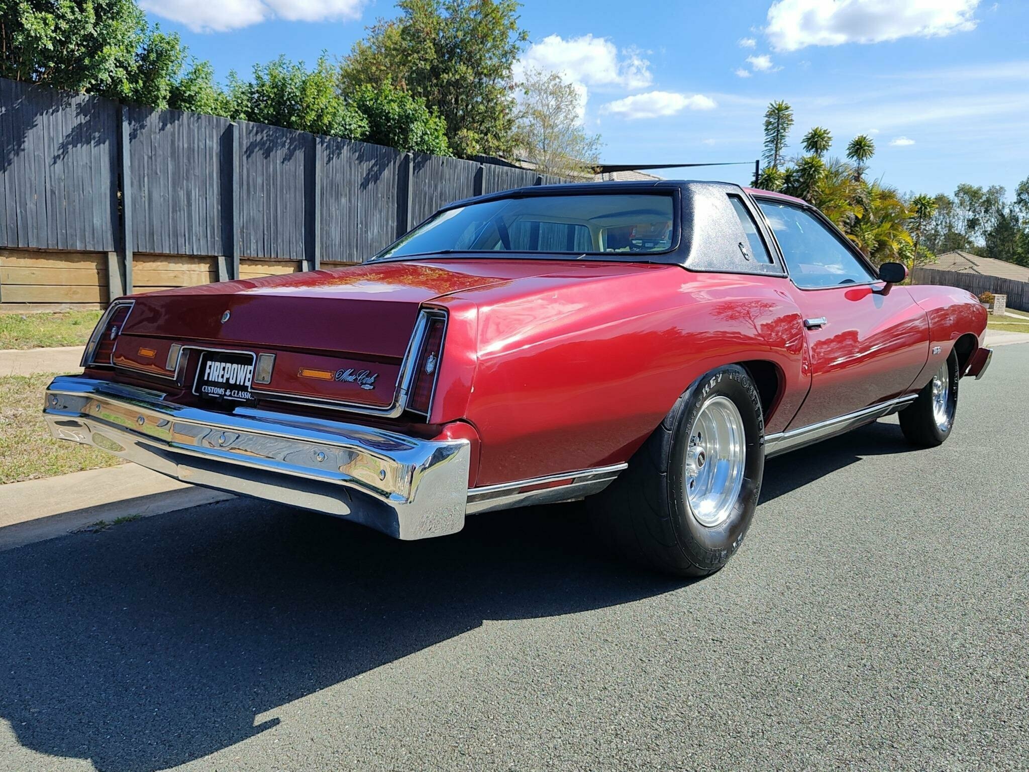 1974 CHEVROLET MONTE CARLO LANDAU AUTOMATIC SEDAN