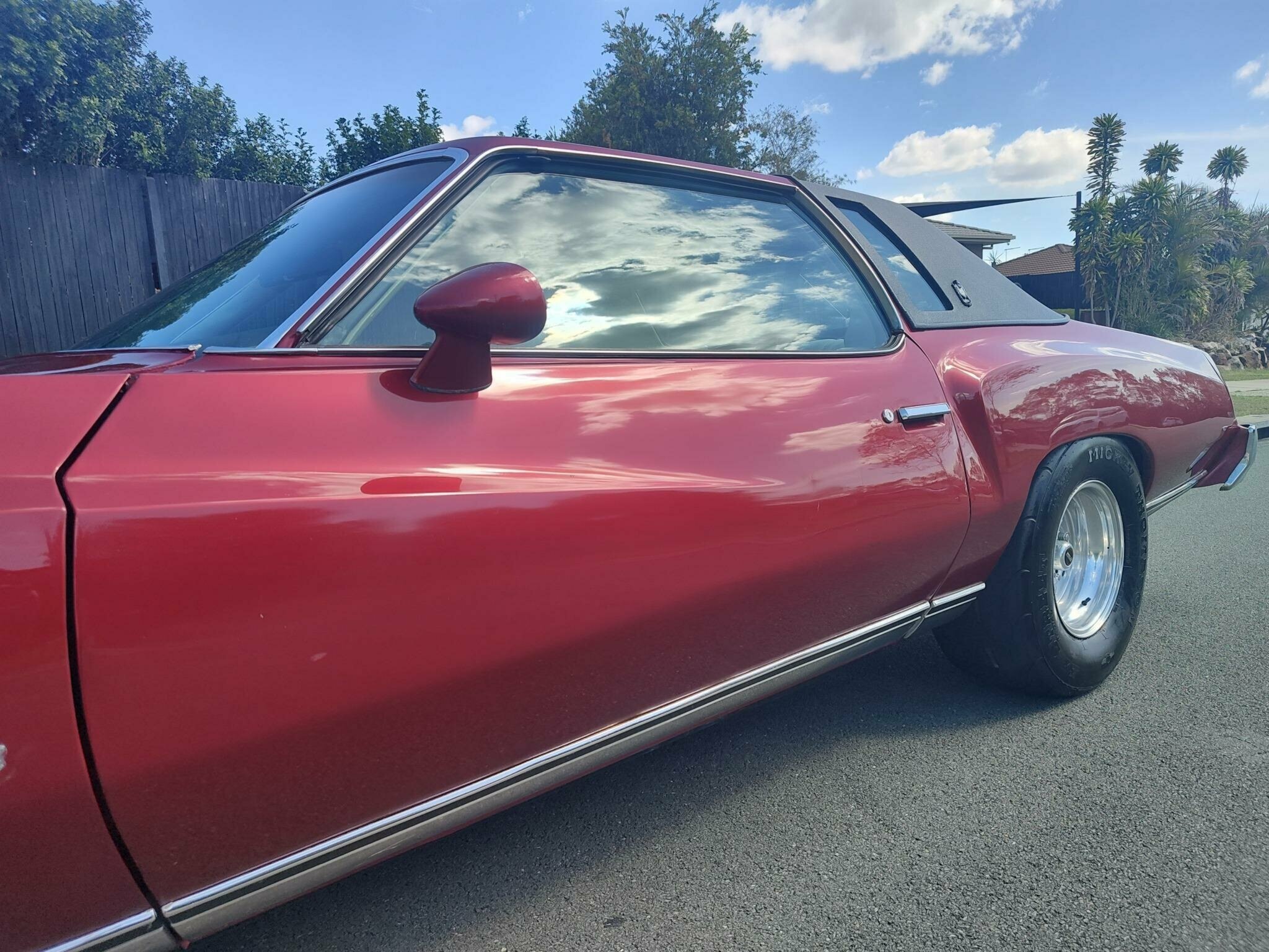 1974 CHEVROLET MONTE CARLO LANDAU AUTOMATIC SEDAN