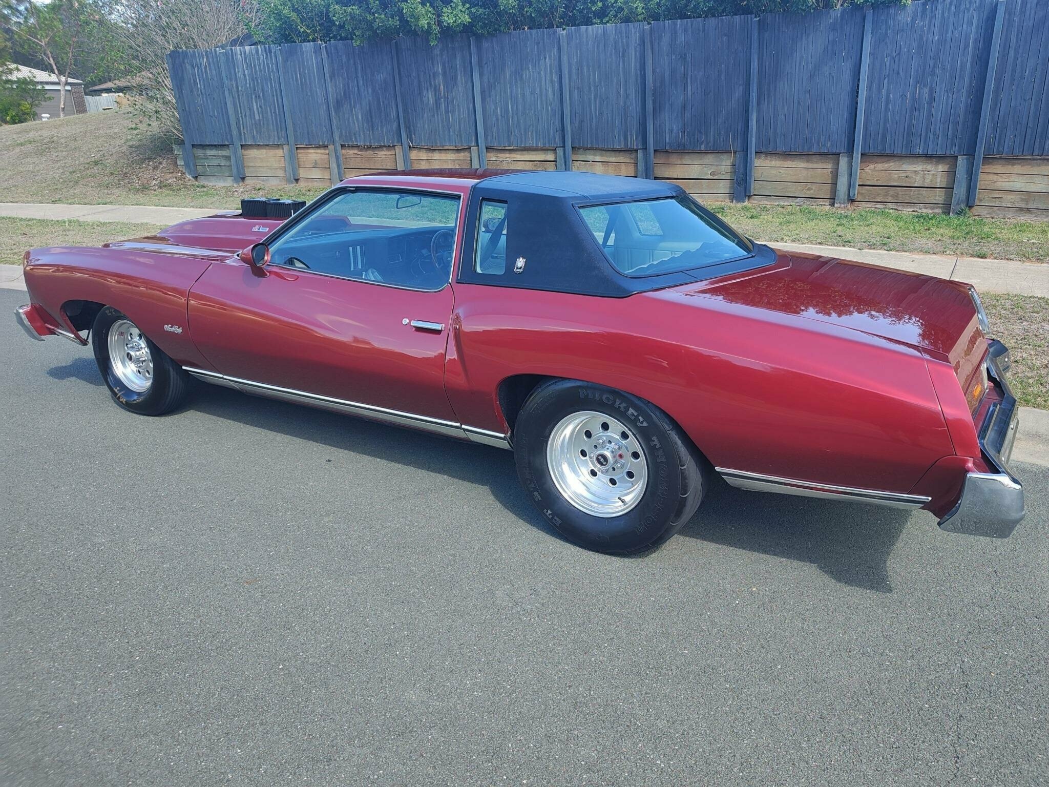 1974 CHEVROLET MONTE CARLO LANDAU AUTOMATIC SEDAN
