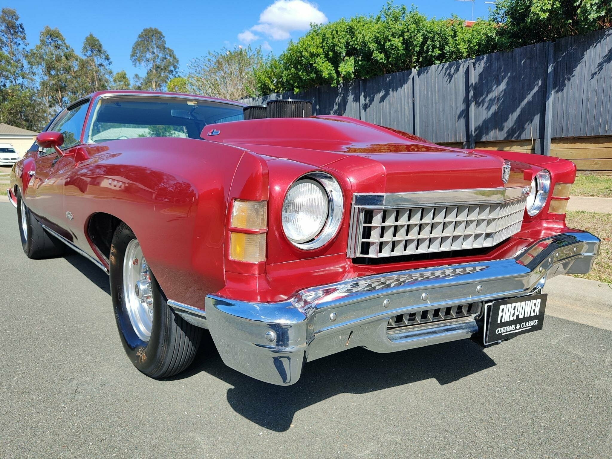 1974 CHEVROLET MONTE CARLO LANDAU AUTOMATIC SEDAN