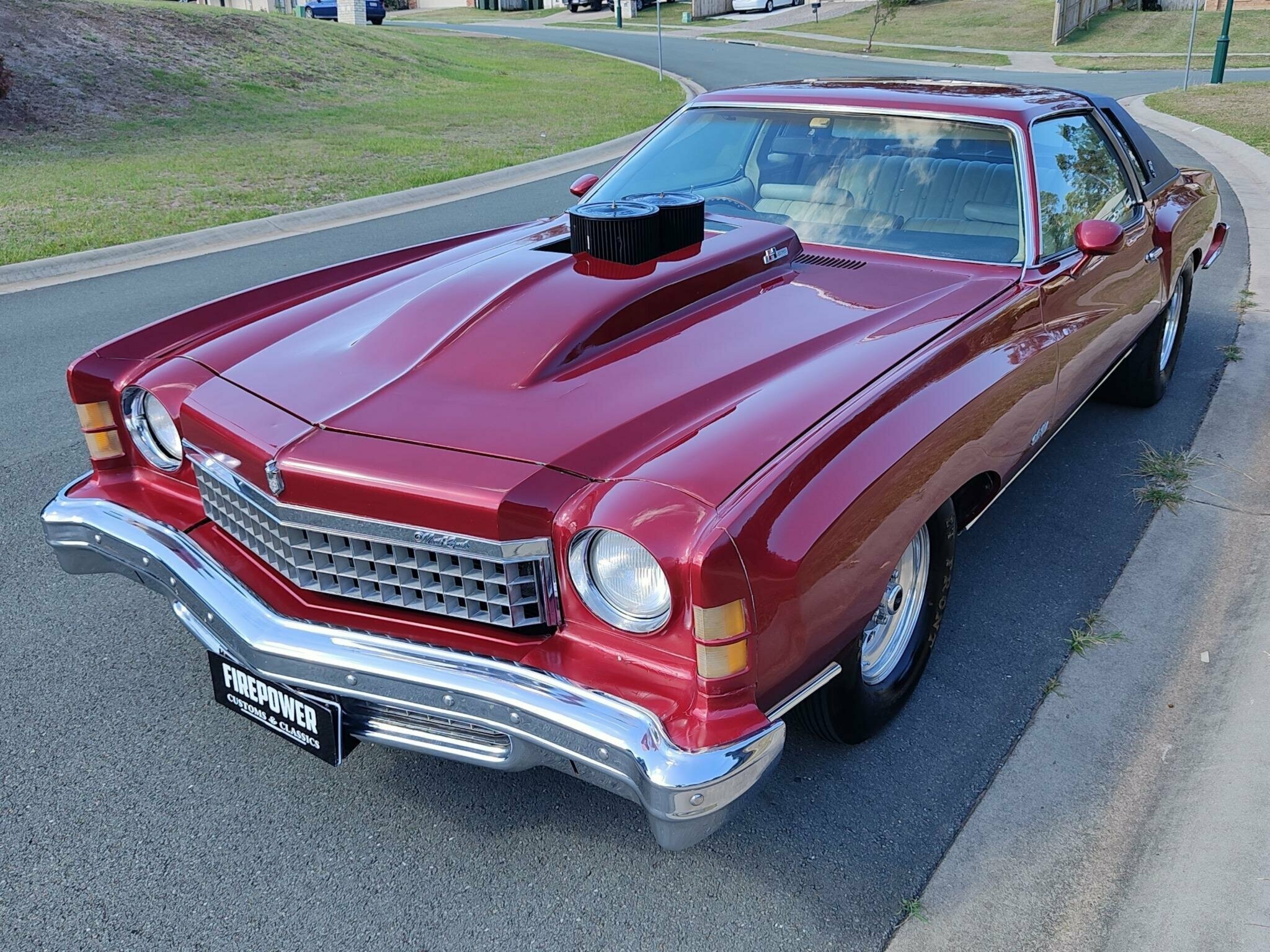 1974 CHEVROLET MONTE CARLO LANDAU AUTOMATIC SEDAN