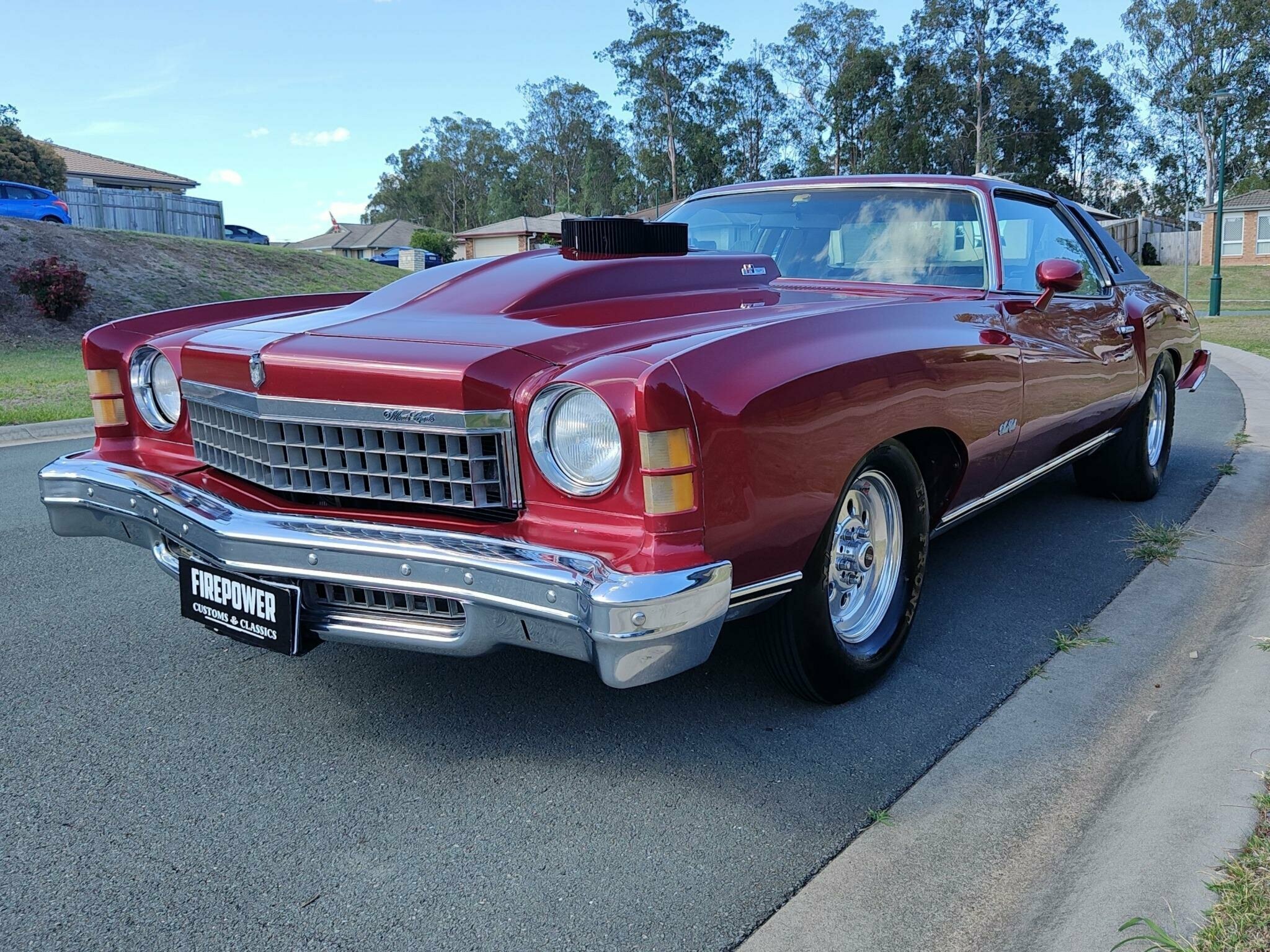 1974 CHEVROLET MONTE CARLO LANDAU AUTOMATIC SEDAN