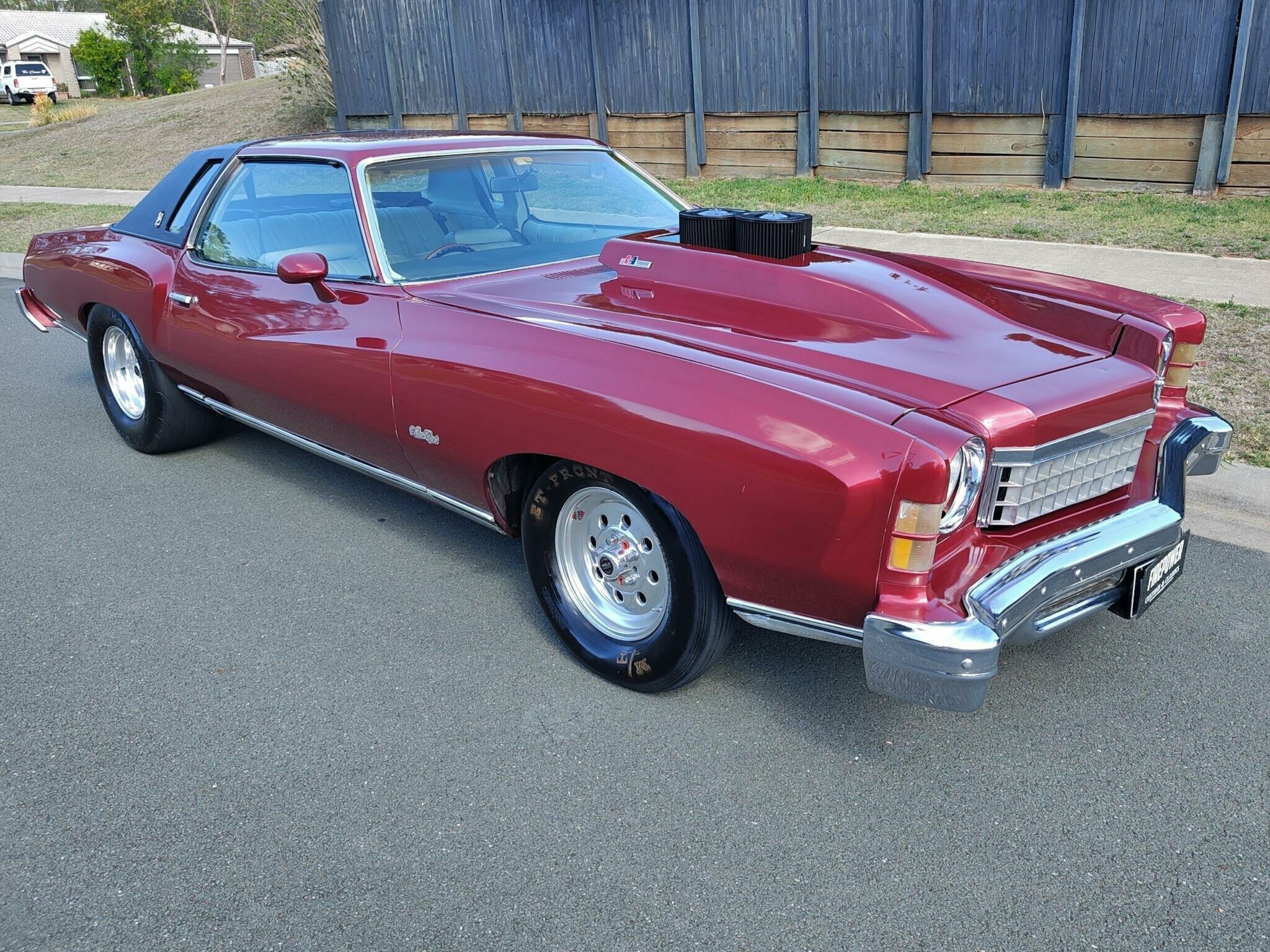 1974 CHEVROLET MONTE CARLO LANDAU AUTOMATIC SEDAN