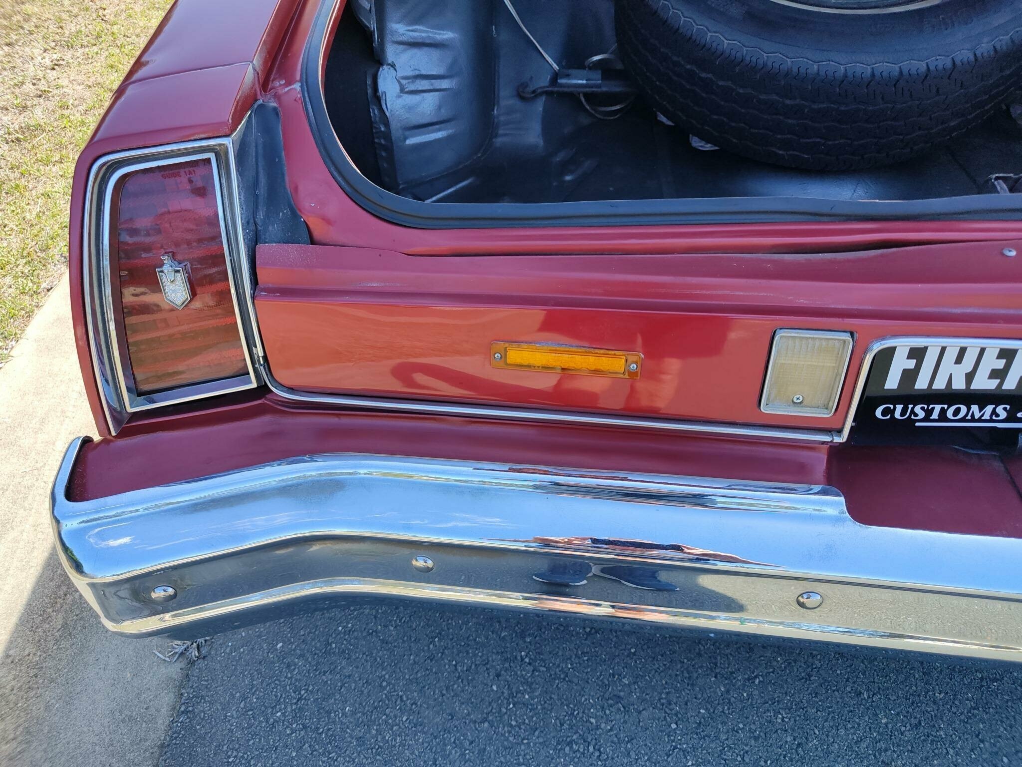 1974 CHEVROLET MONTE CARLO LANDAU AUTOMATIC SEDAN