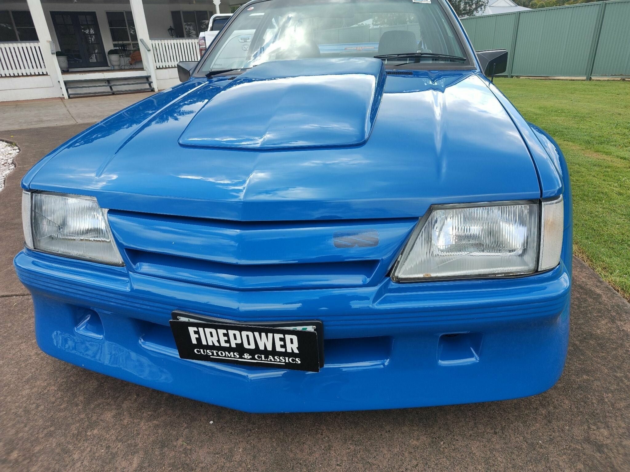 1985 HOLDEN COMMODORE VK EXECUTIVE AUTOMATIC SEDAN