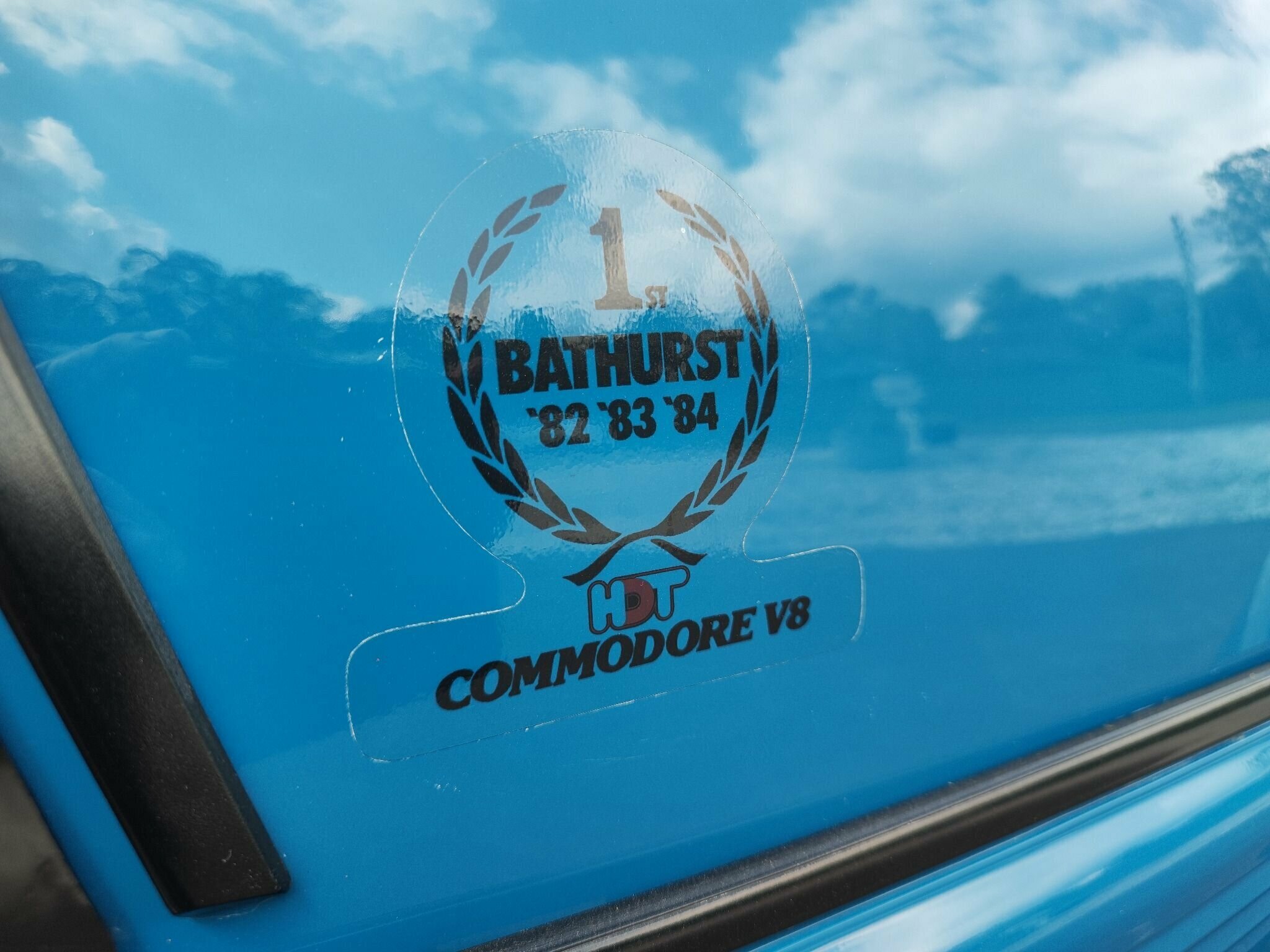 1985 HOLDEN COMMODORE VK EXECUTIVE AUTOMATIC SEDAN