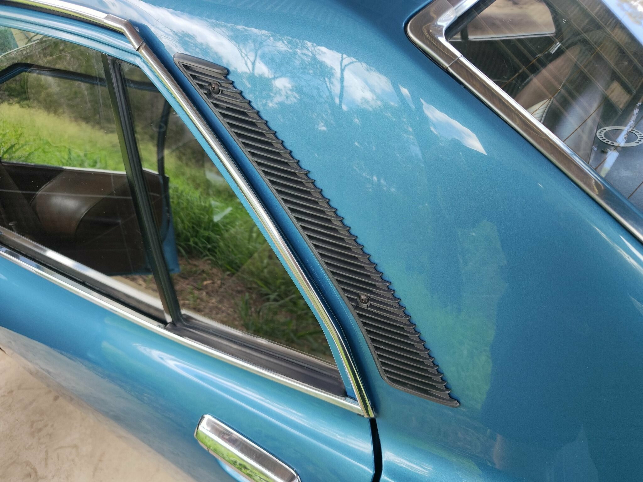 1977 MAZDA CAPELLA 5 SP MANUAL SEDAN