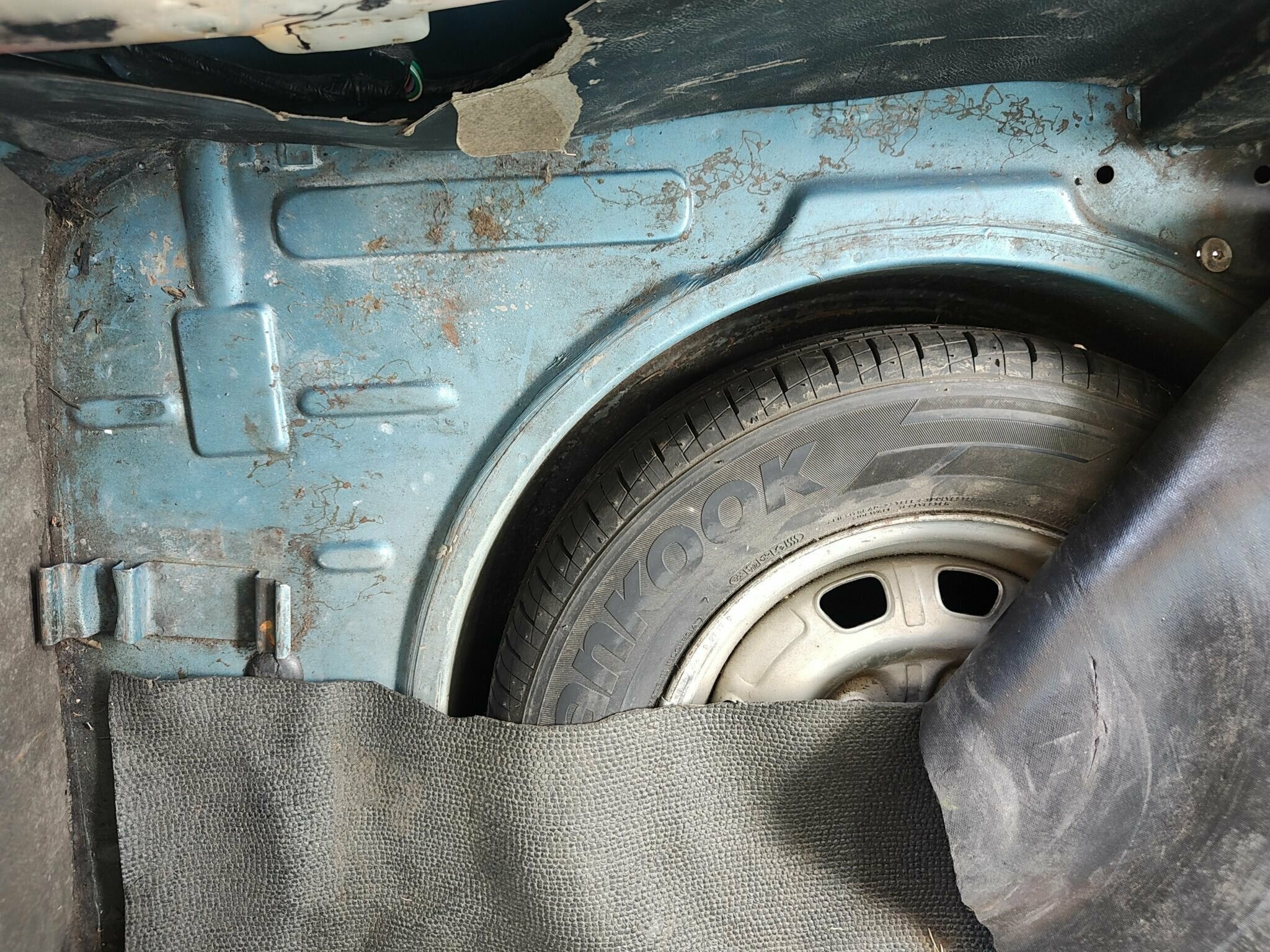 1977 MAZDA CAPELLA 5 SP MANUAL SEDAN