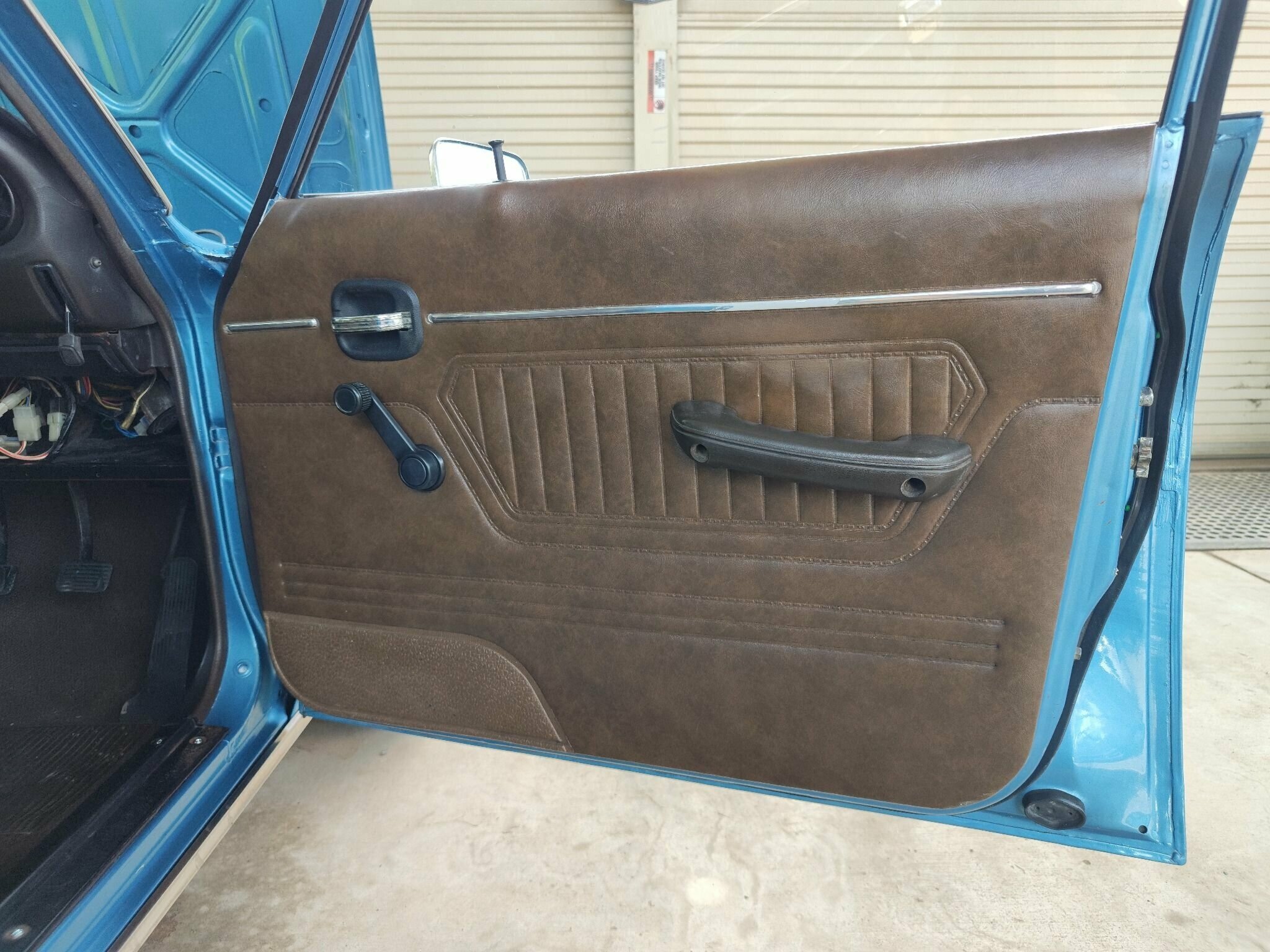 1977 MAZDA CAPELLA 5 SP MANUAL SEDAN