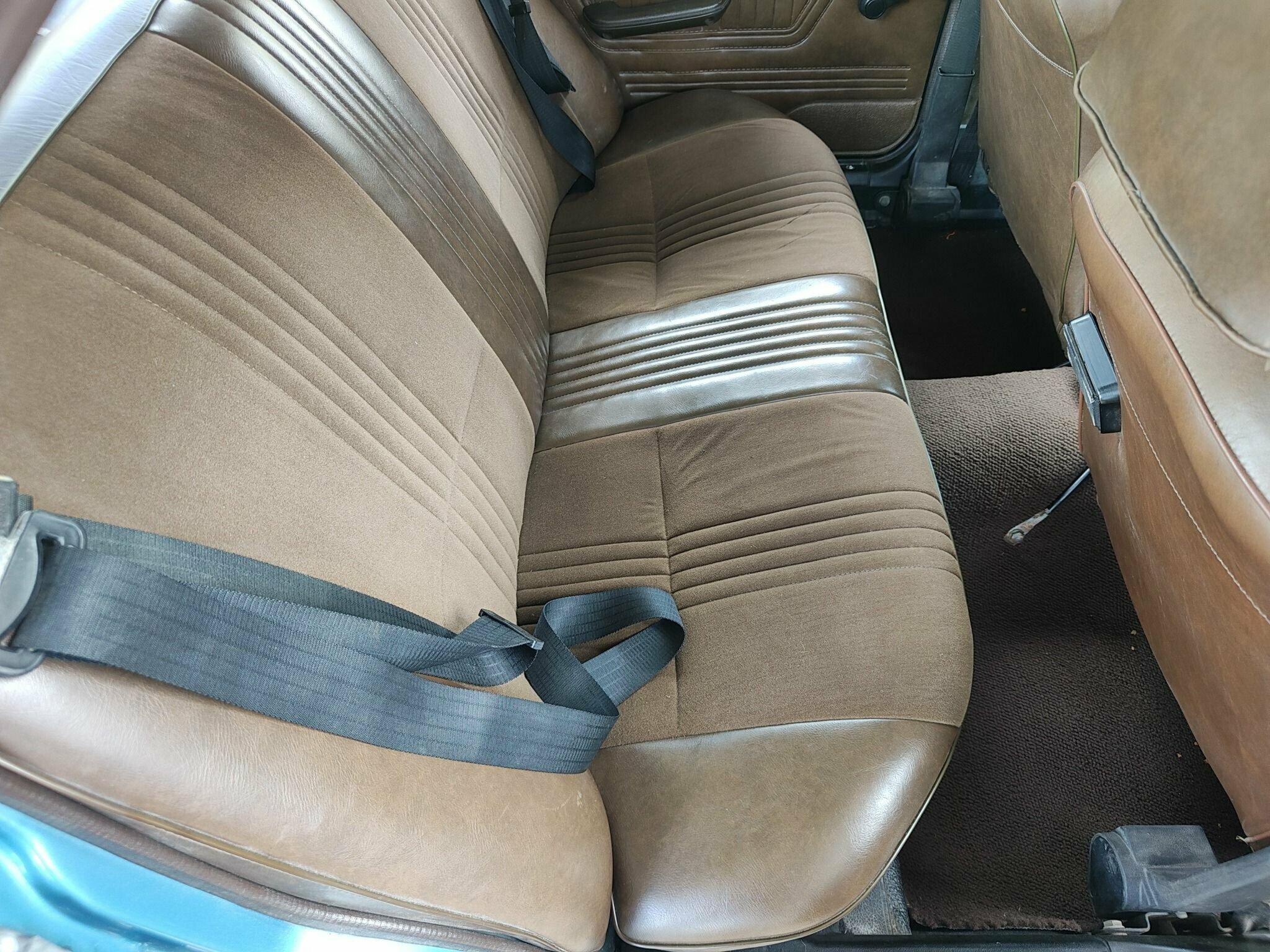1977 MAZDA CAPELLA 5 SP MANUAL SEDAN