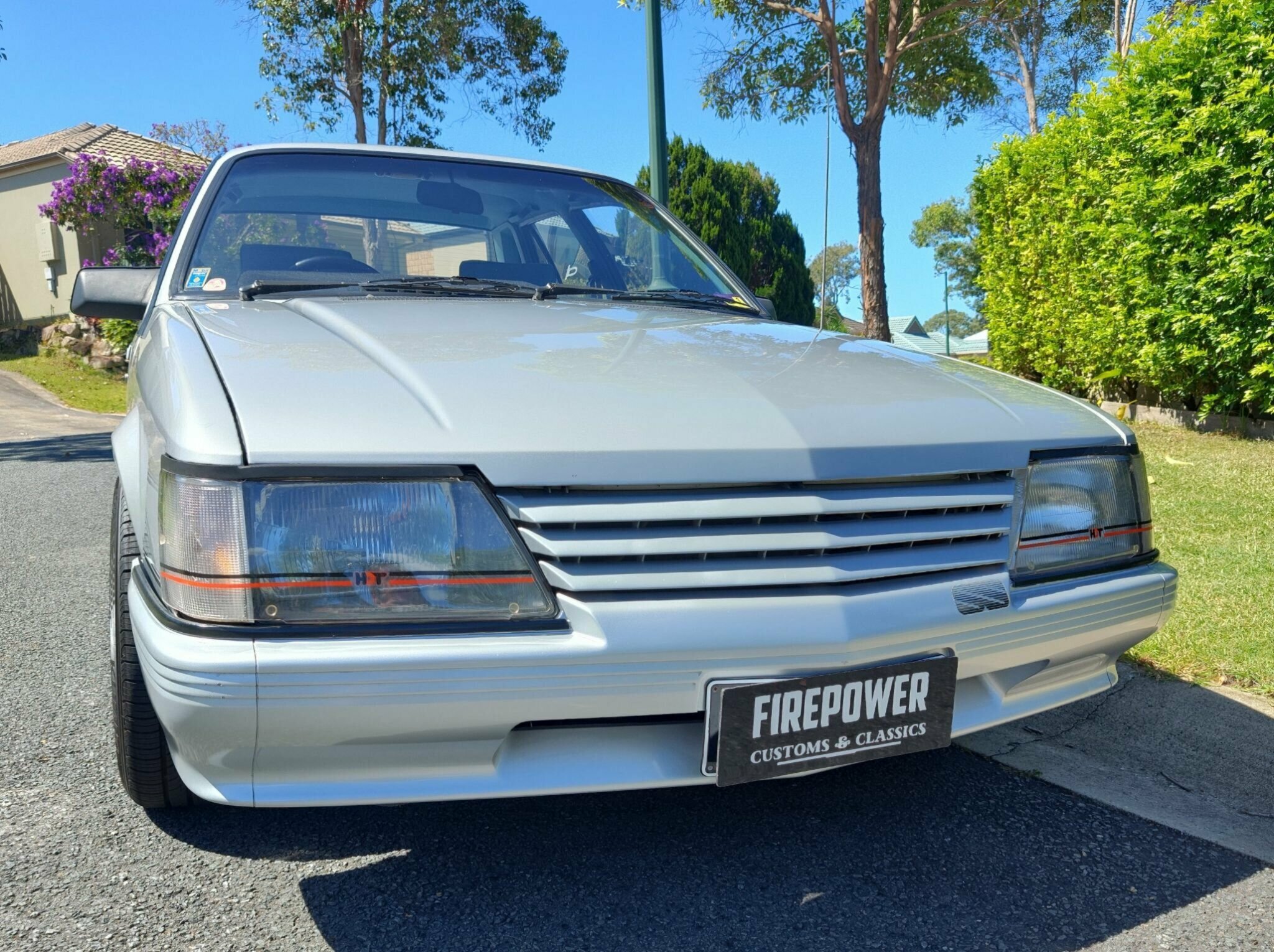 1985 HOLDEN COMMODORE VK SS MANUAL SEDAN