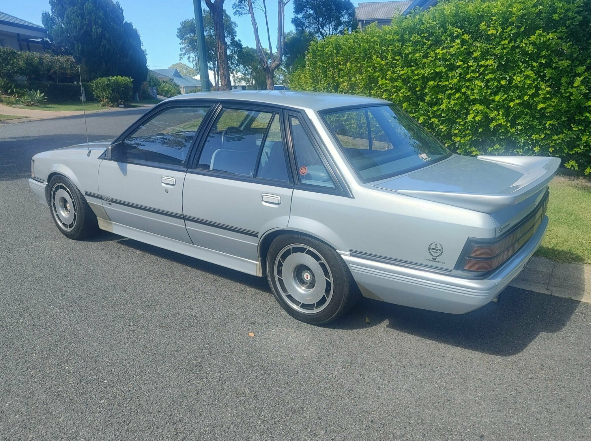 1985 HOLDEN COMMODORE VK SS MANUAL SEDAN