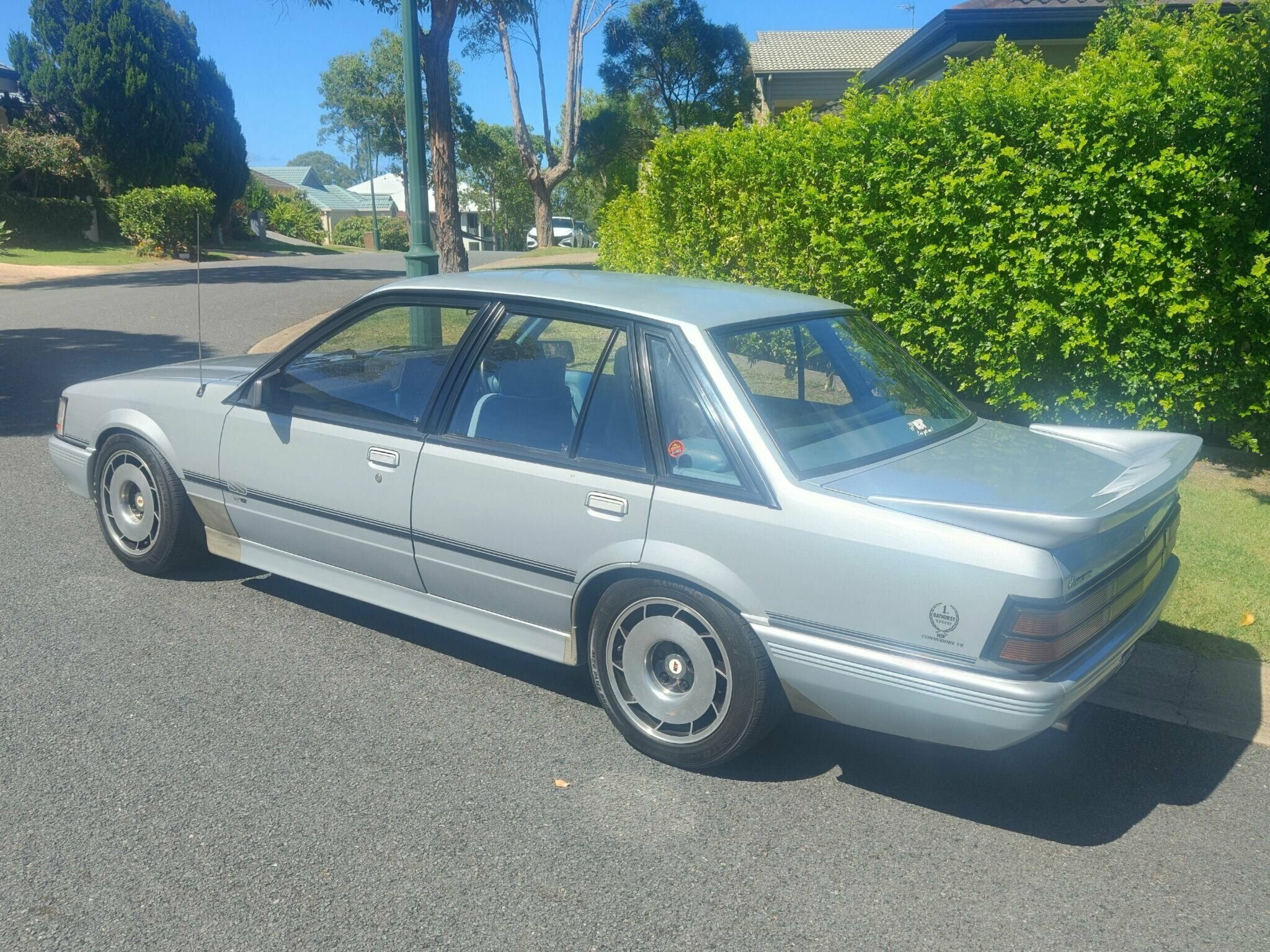 1985 HOLDEN COMMODORE VK SS MANUAL SEDAN