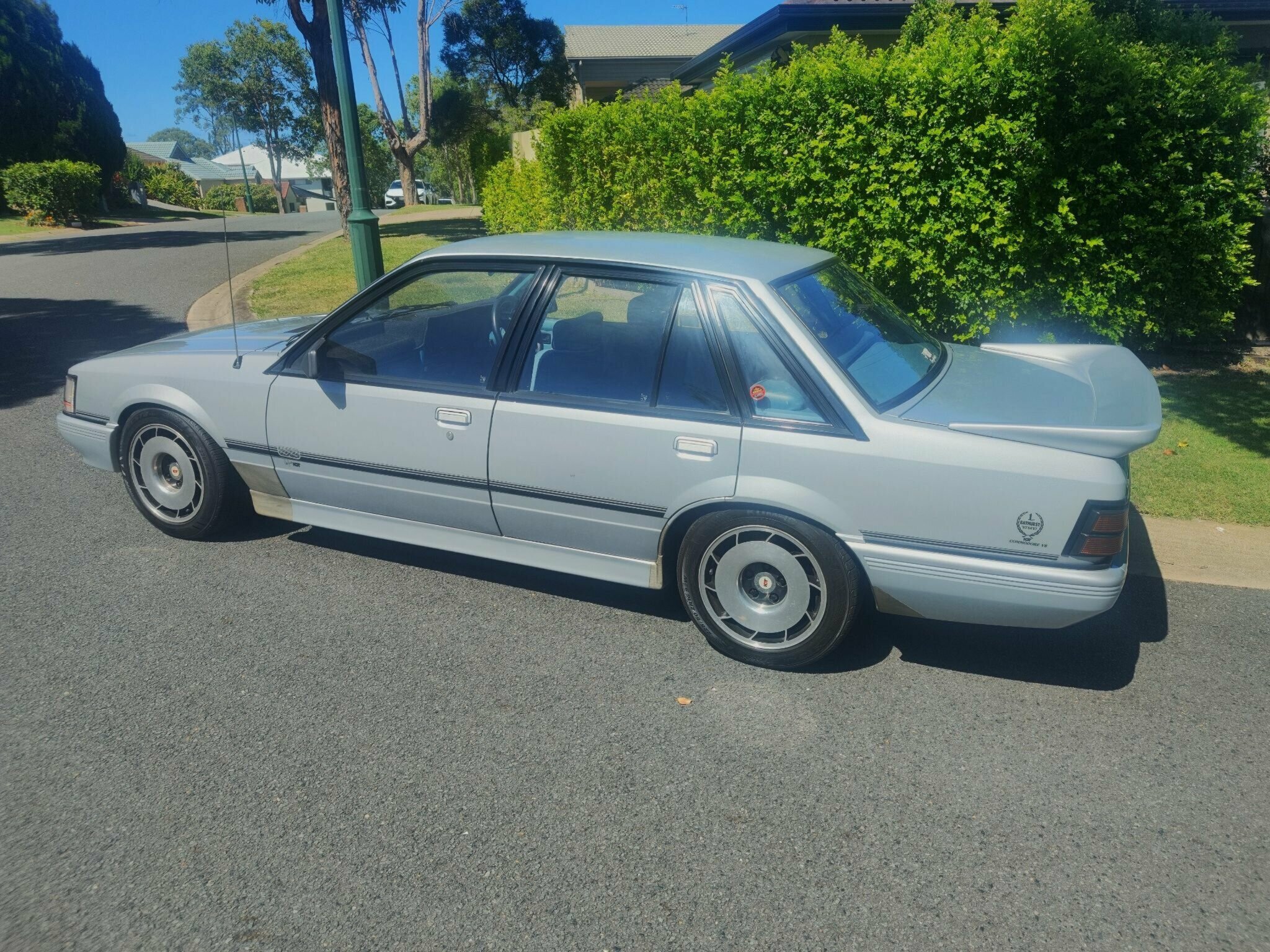 1985 HOLDEN COMMODORE VK SS MANUAL SEDAN